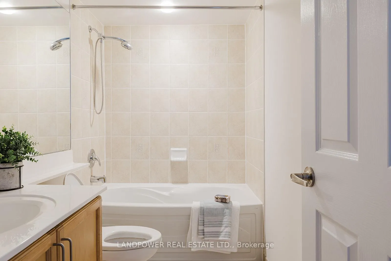 Photo 36 of Unit 1116, 33 Cox Boulevard, Markham, Unionville — HOMEH