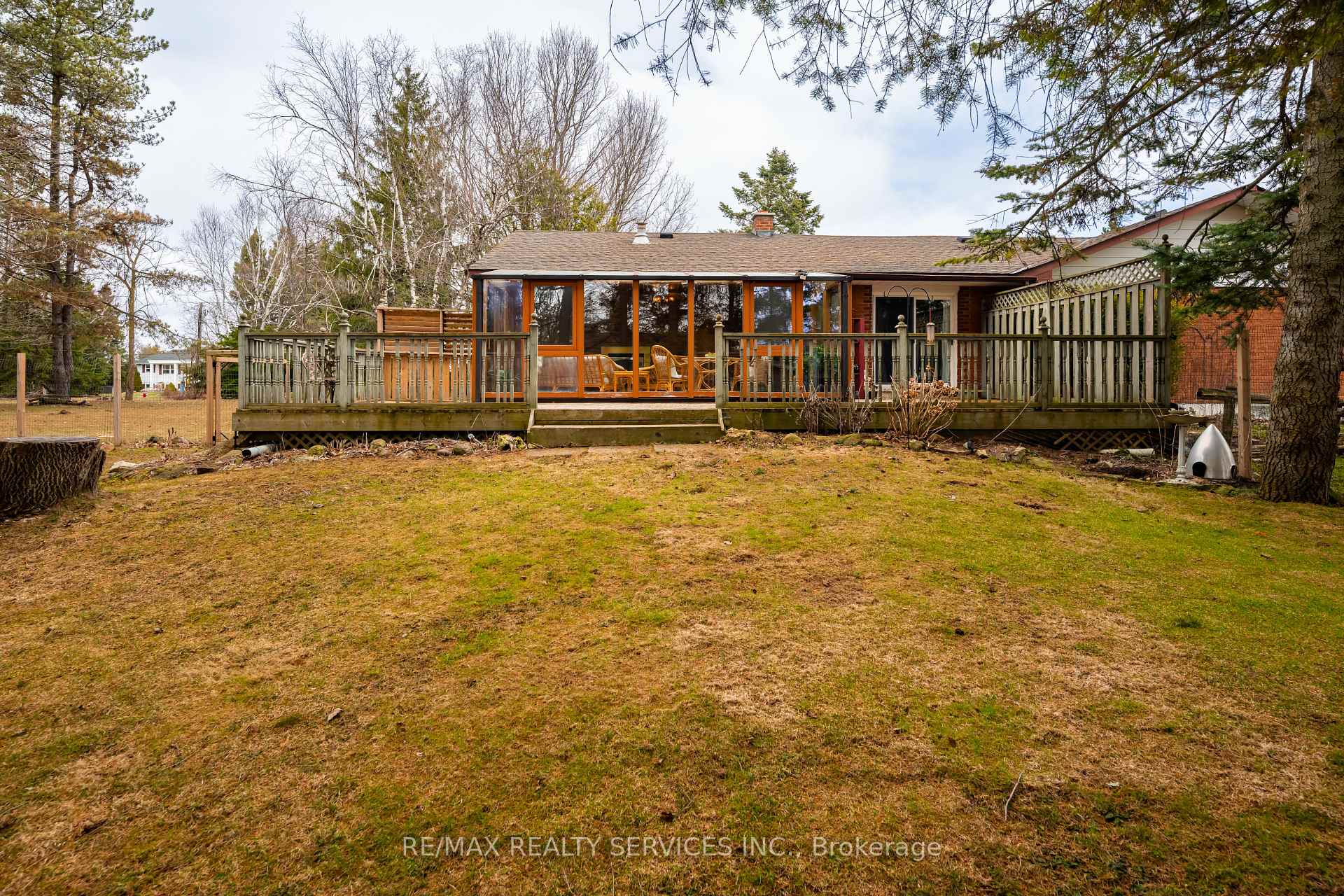 Photo 7 of 1675 Hawthorn Avenue, Caledon, Caledon Village — HOMEH