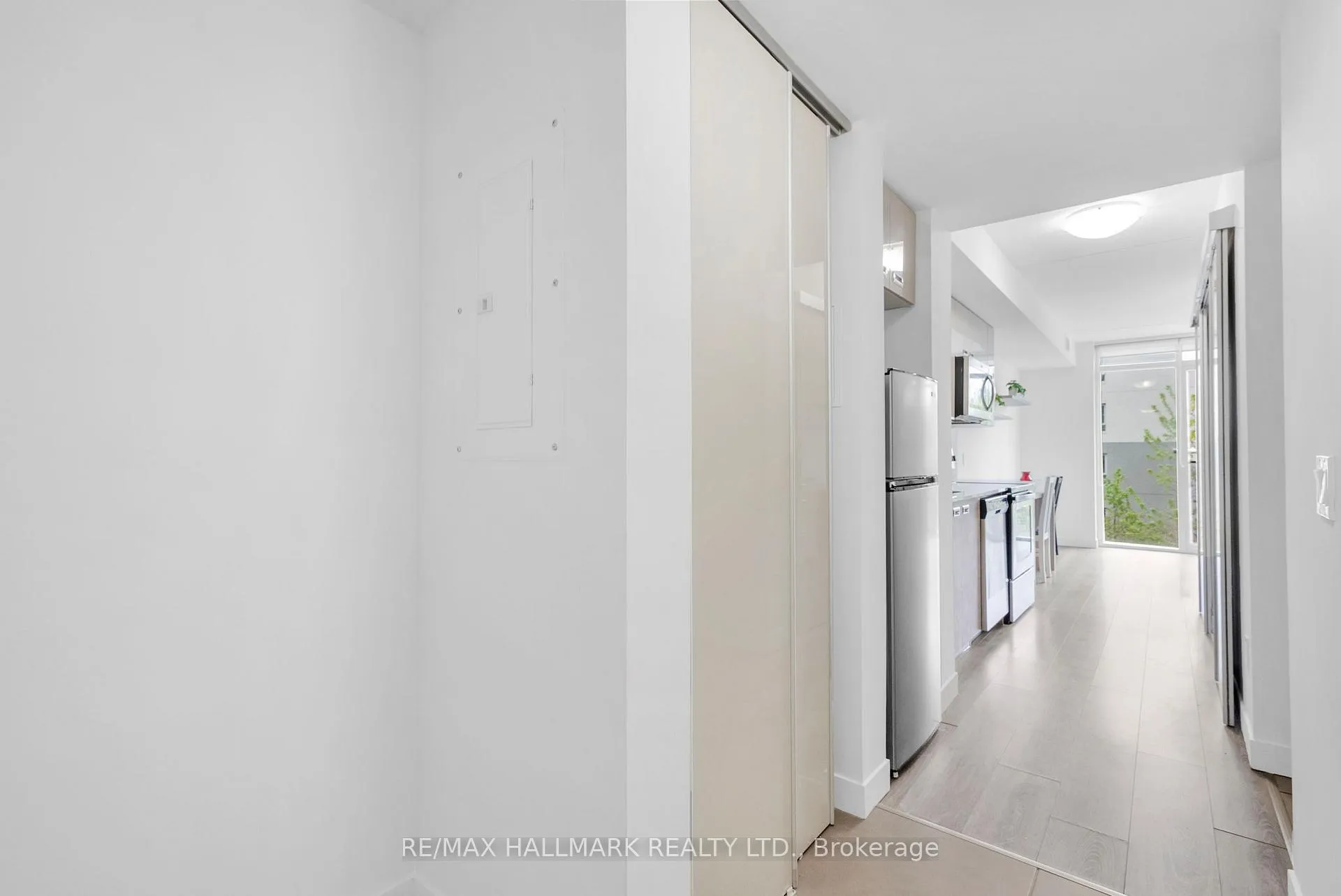 Photo 8 of Unit 202, 308 Lester Street, Waterloo, Beechwood/University — HOMEH