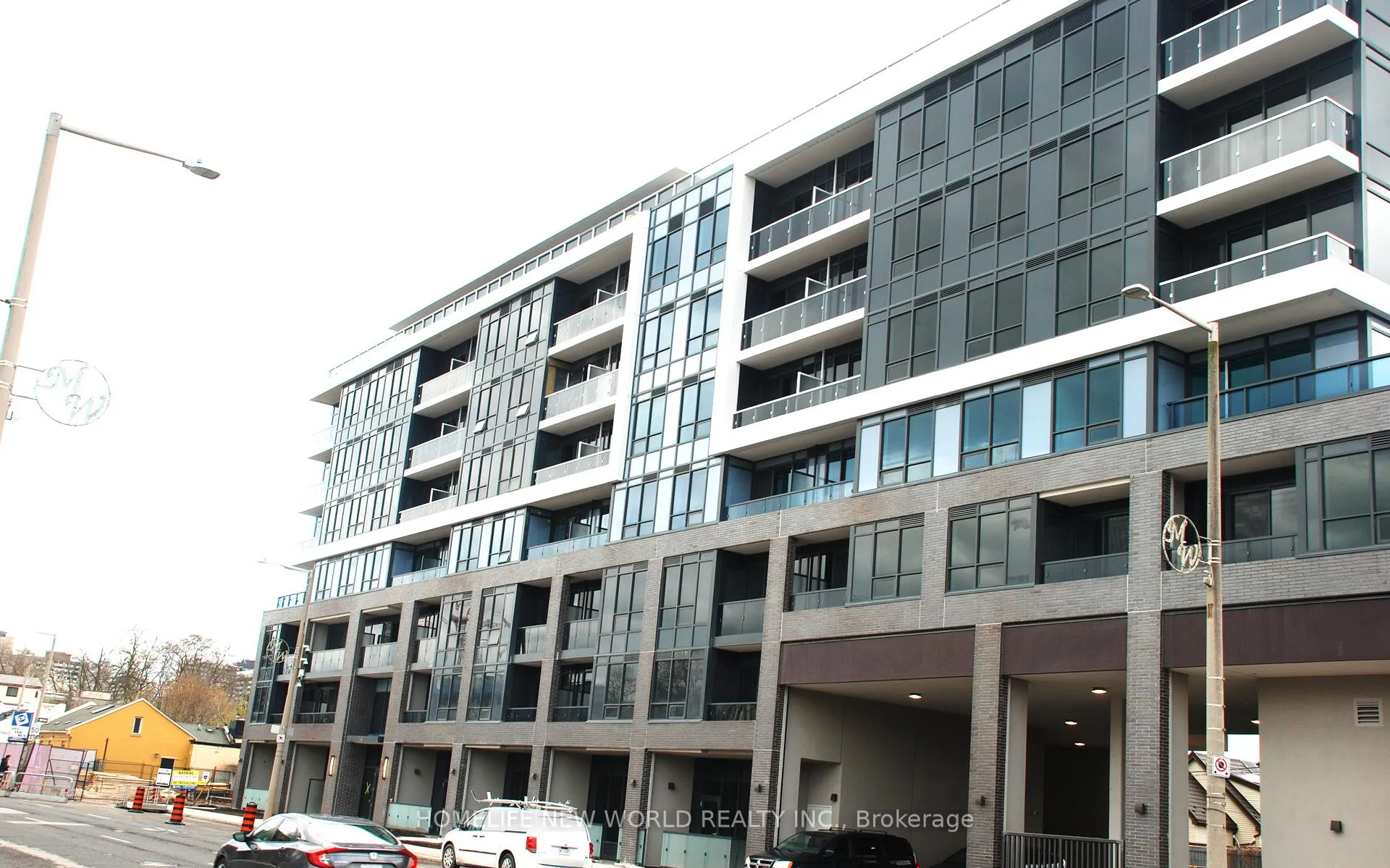 Front of Unit 605, 415 Main Street W