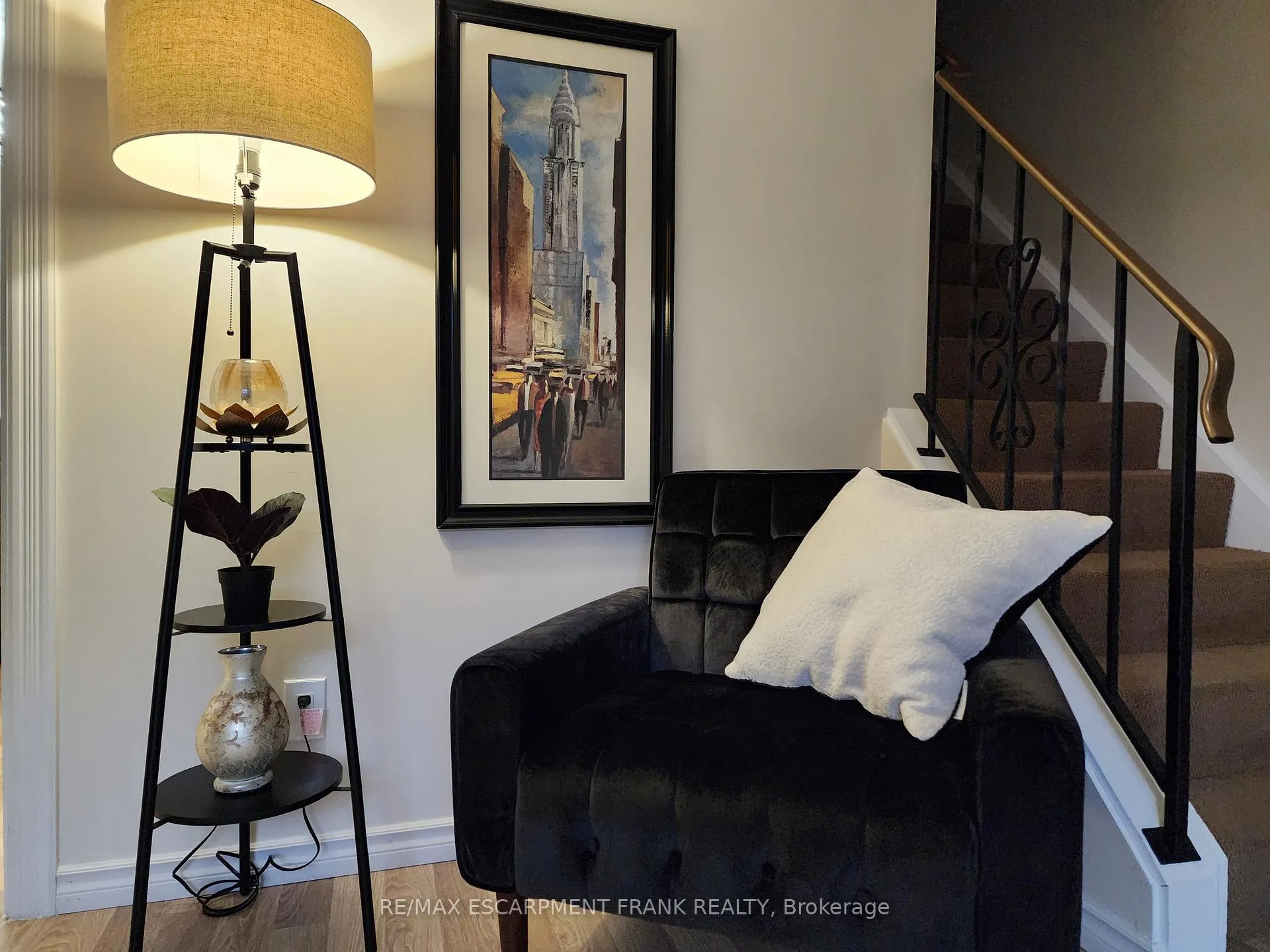 Photo 16 of Unit 103, 1115 Paramount Drive, Hamilton, Stoney Creek — HOMEH