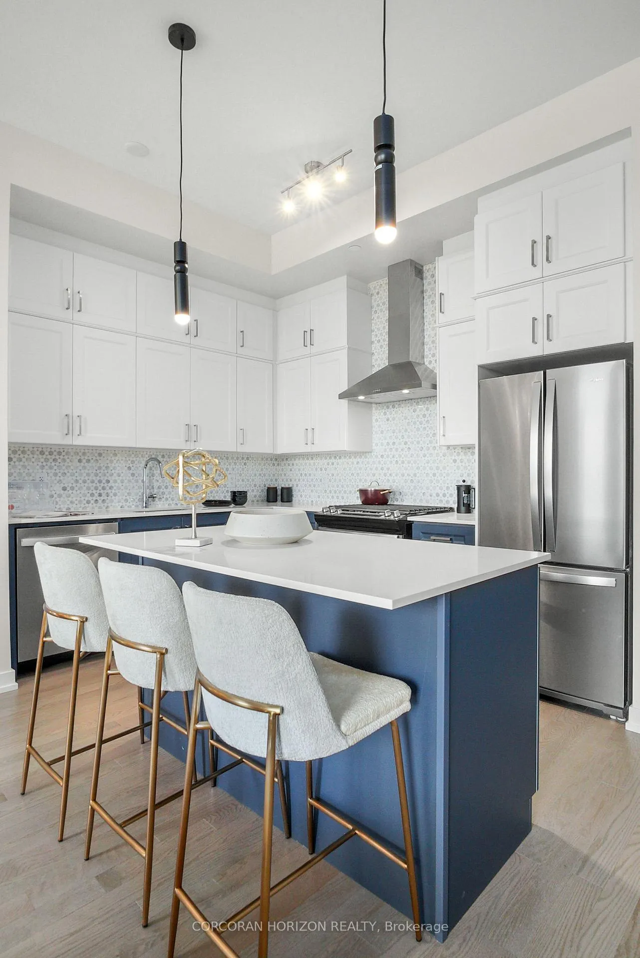 Photo 11 of Unit 421, 55 Duke Street W, Kitchener — HOMEH