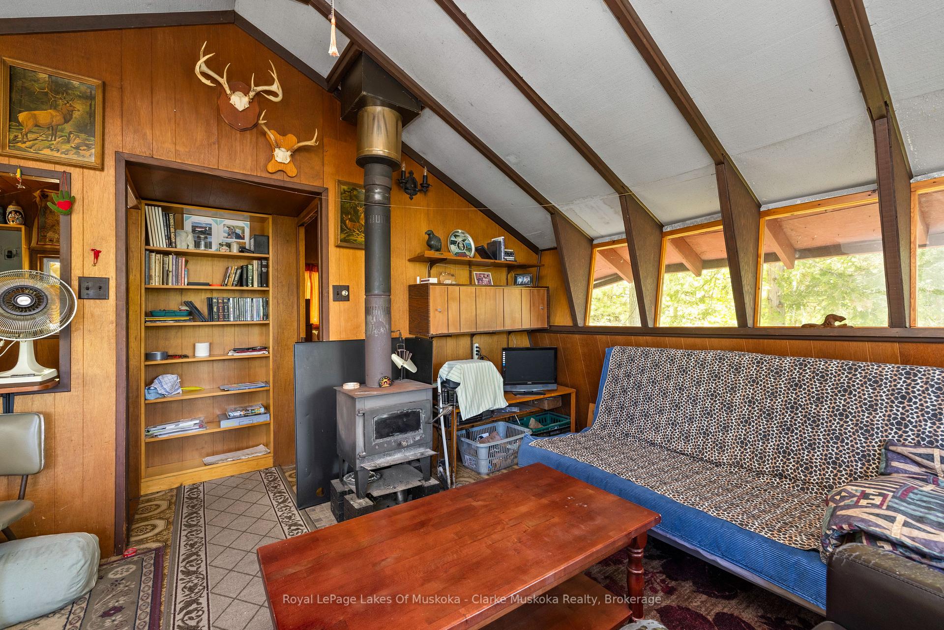 Photo 6 of 1083 Harrison Trail, Georgian Bay, Freeman — HOMEH