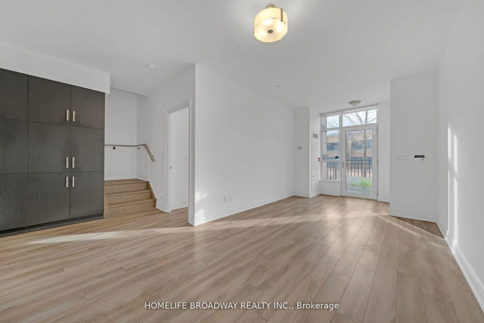 Photo 6 of Unit 103, 89 South Town Centre Boulevard, Markham, Unionville — HOMEH
