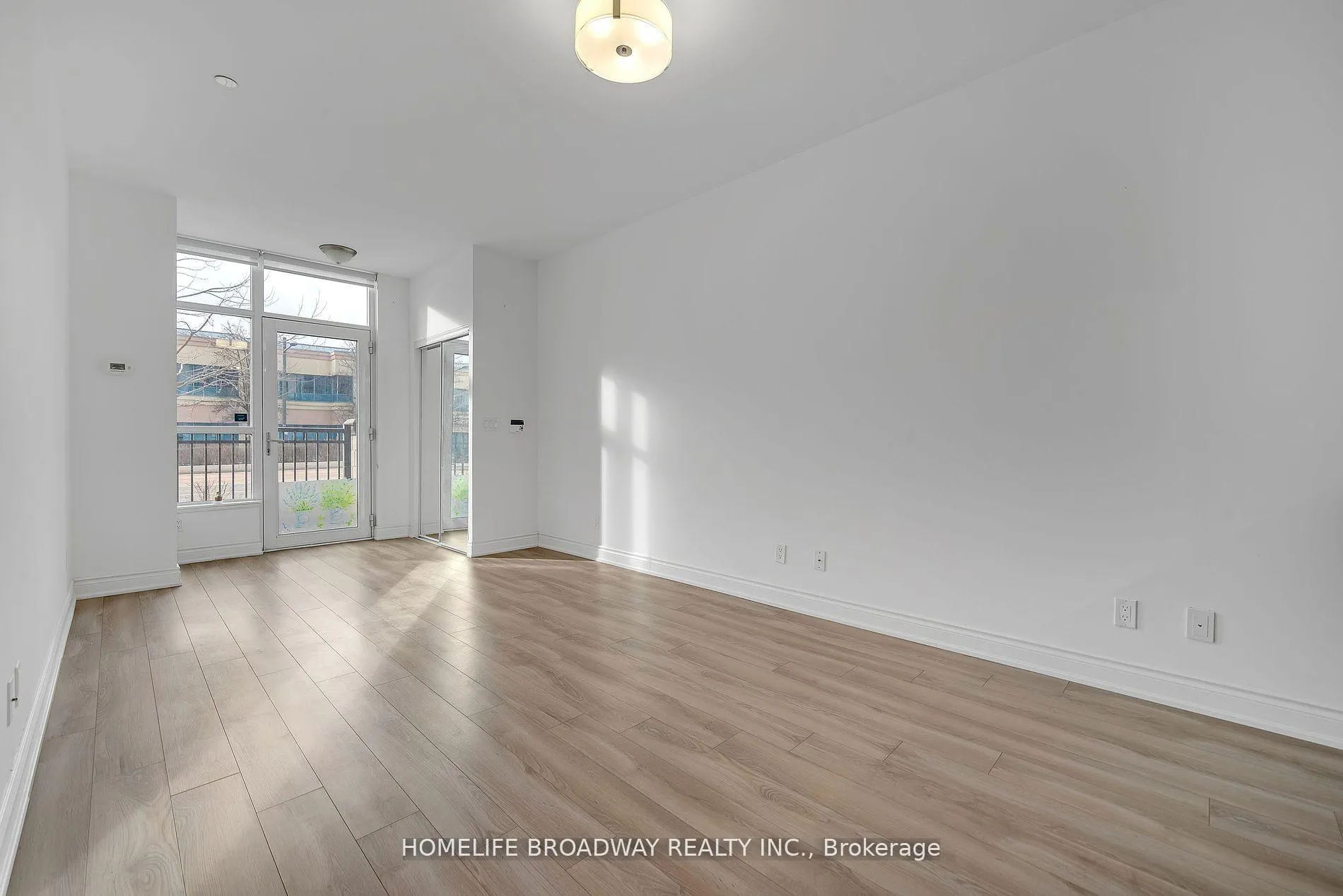 Photo 7 of Unit 103, 89 South Town Centre Boulevard, Markham, Unionville — HOMEH