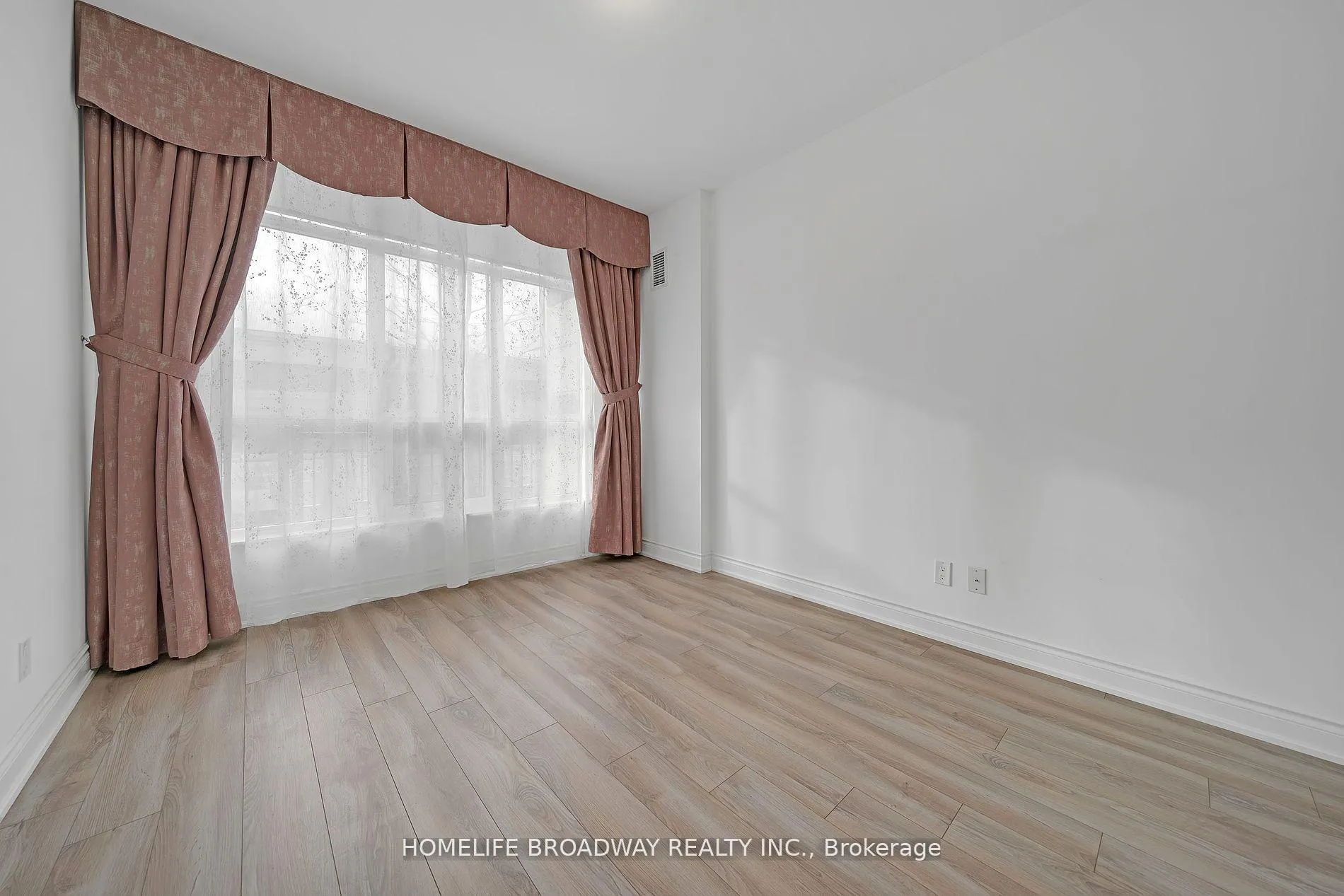 Photo 12 of Unit 103, 89 South Town Centre Boulevard, Markham, Unionville — HOMEH