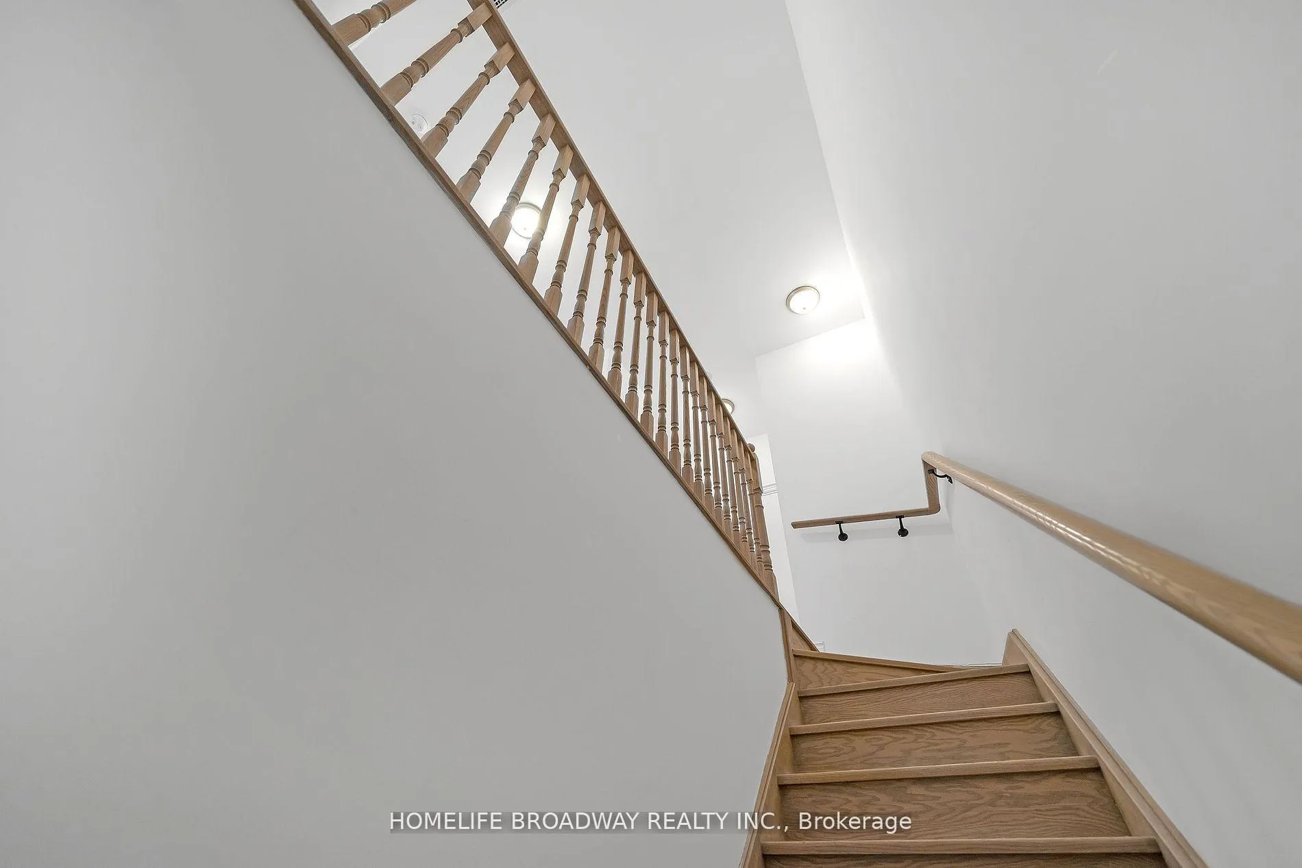 Photo 14 of Unit 103, 89 South Town Centre Boulevard, Markham, Unionville — HOMEH