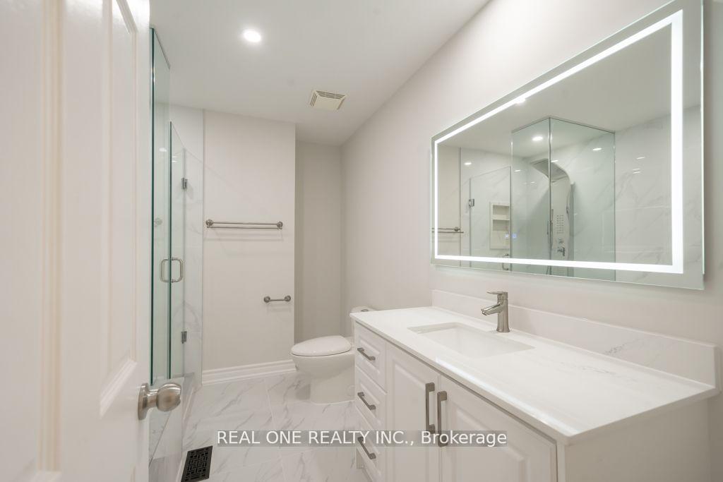 Photo 15 of 149 Downey Circle, Aurora, Bayview Wellington — HOMEH