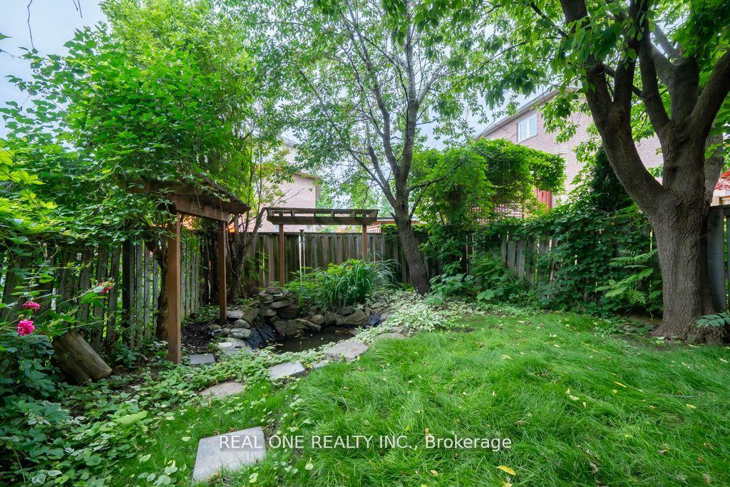 Photo 25 of 149 Downey Circle, Aurora, Bayview Wellington — HOMEH