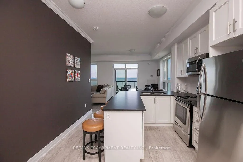 Photo 6 of Unit 608, 101 Shoreview Place, Hamilton, Stoney Creek — HOMEH