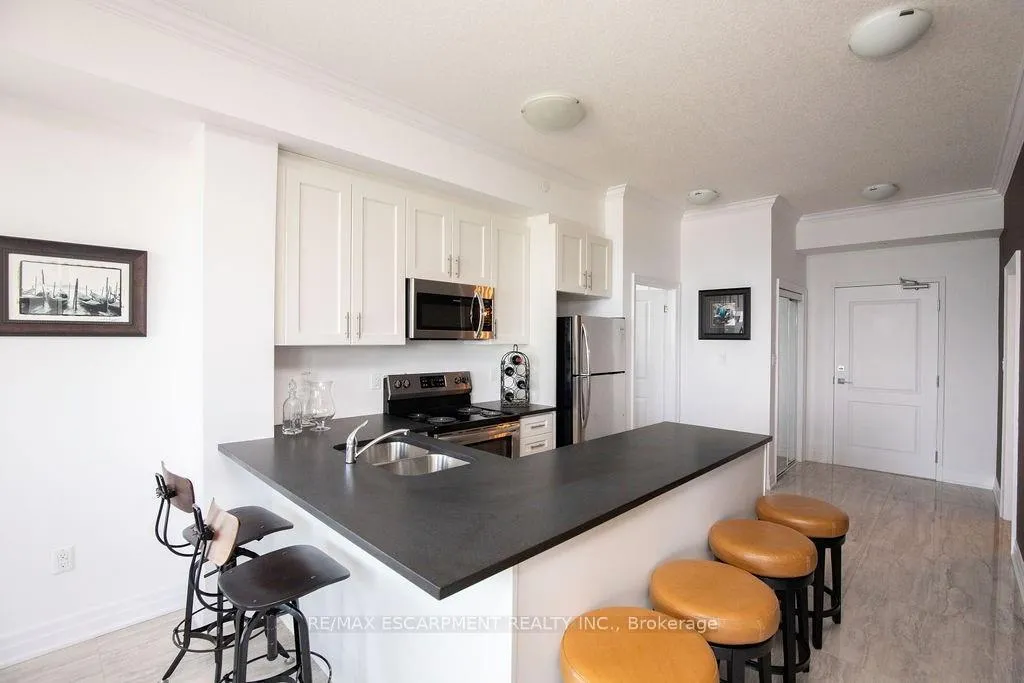 Photo 9 of Unit 608, 101 Shoreview Place, Hamilton, Stoney Creek — HOMEH