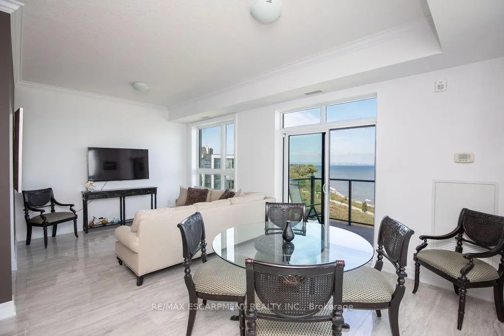 Photo 12 of Unit 608, 101 Shoreview Place, Hamilton, Stoney Creek — HOMEH