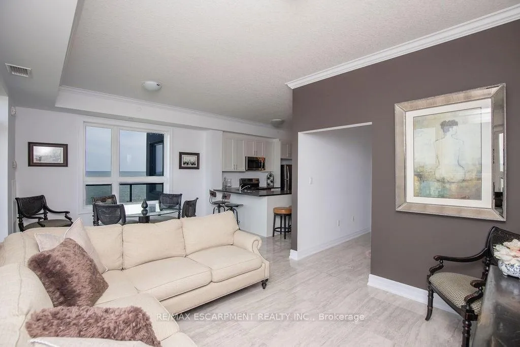 Photo 14 of Unit 608, 101 Shoreview Place, Hamilton, Stoney Creek — HOMEH