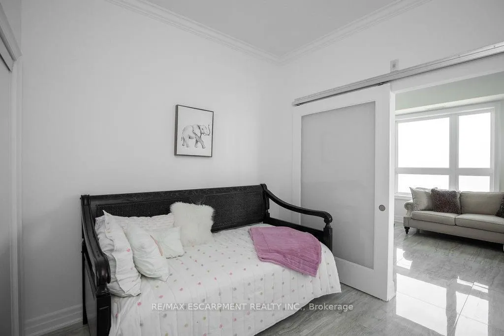 Photo 18 of Unit 608, 101 Shoreview Place, Hamilton, Stoney Creek — HOMEH