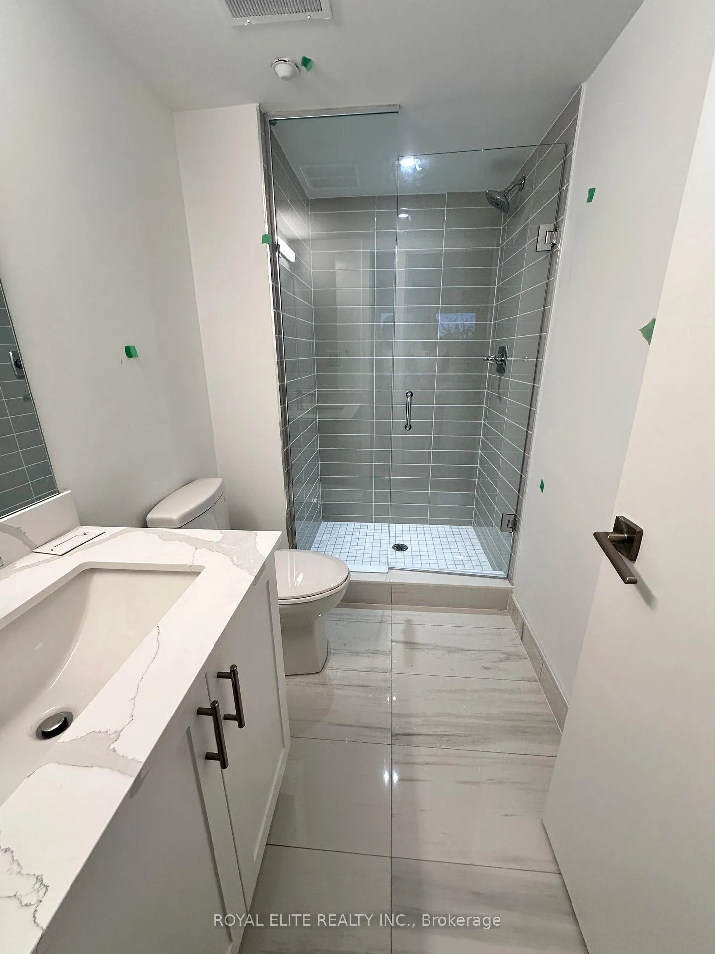Photo 9 of 1477 O'Connor Drive, Toronto, East York — HOMEH