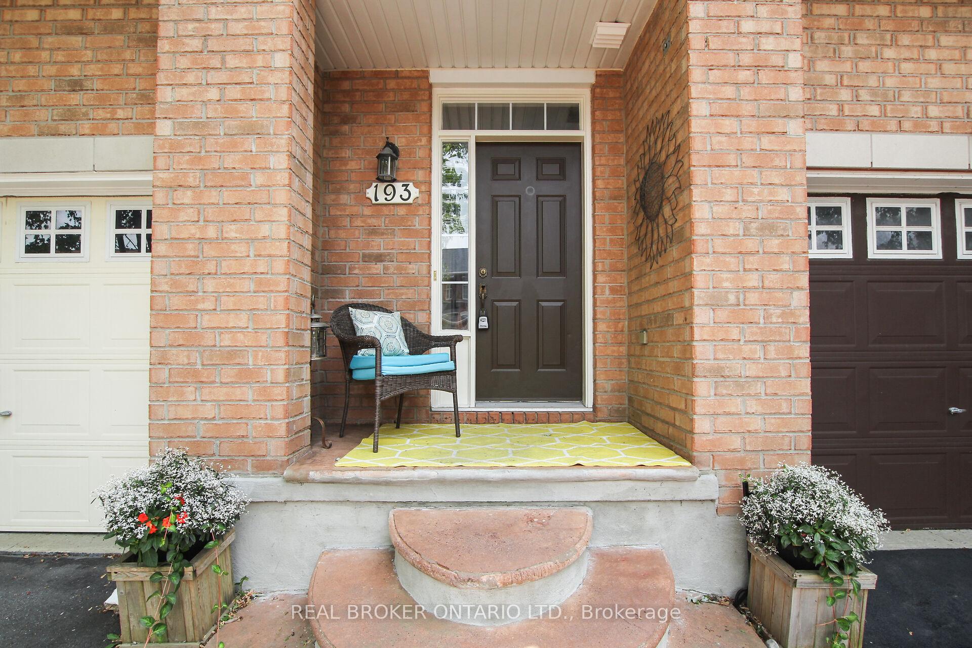 Photo 2 of 193 Deercroft Avenue, Ottawa, Barrhaven - Longfields — HOMEH