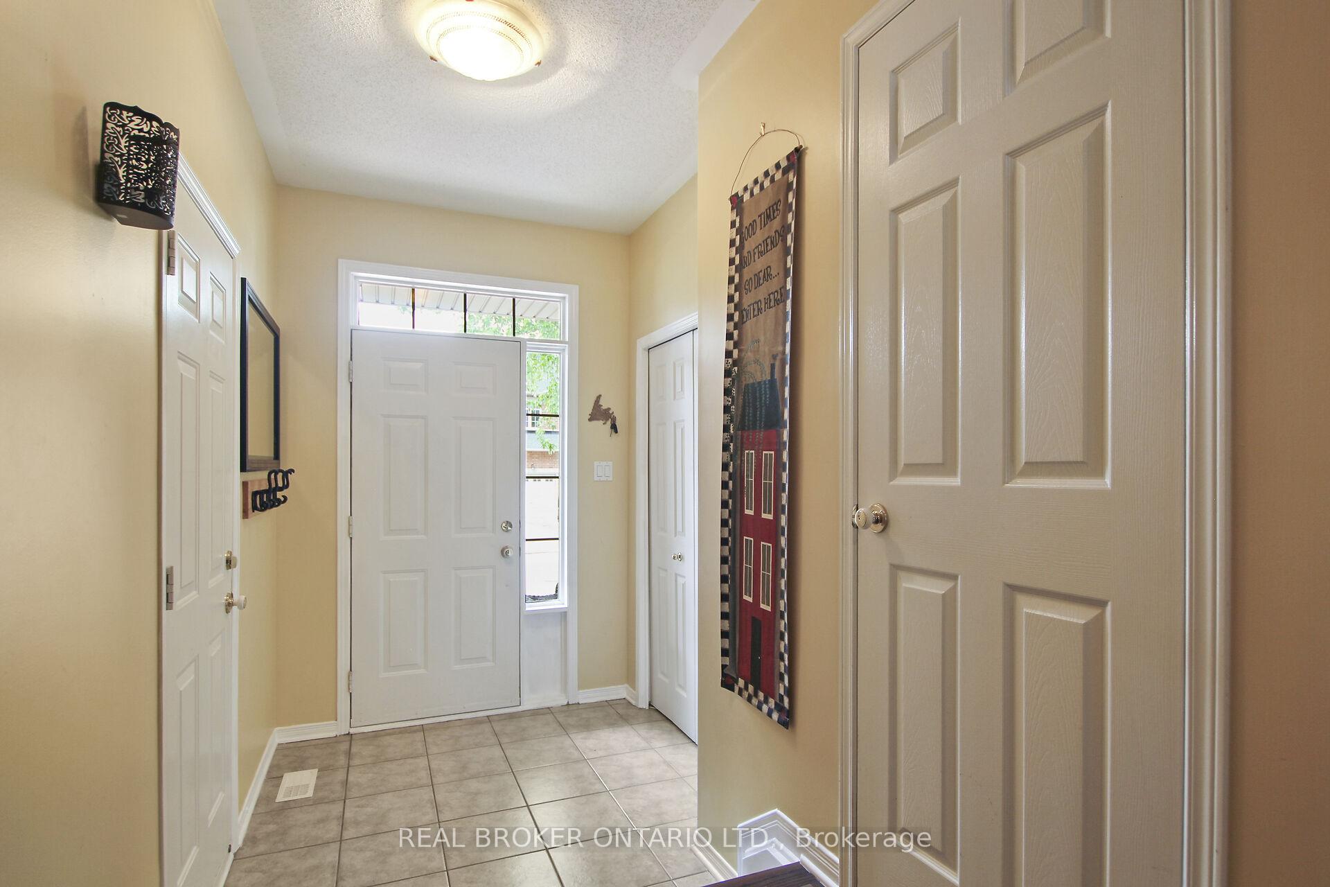 Photo 4 of 193 Deercroft Avenue, Ottawa, Barrhaven - Longfields — HOMEH
