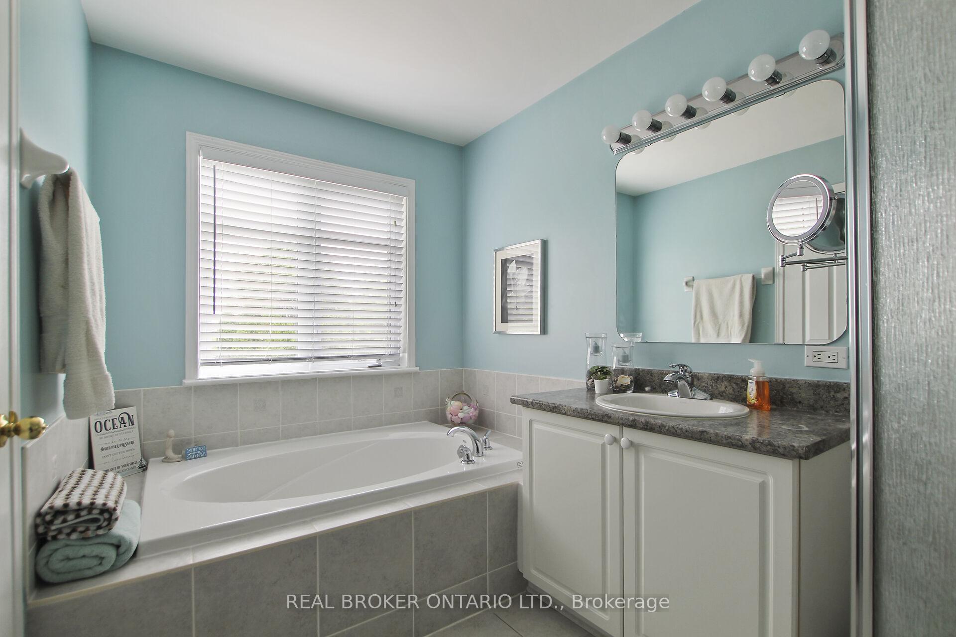 Photo 17 of 193 Deercroft Avenue, Ottawa, Barrhaven - Longfields — HOMEH