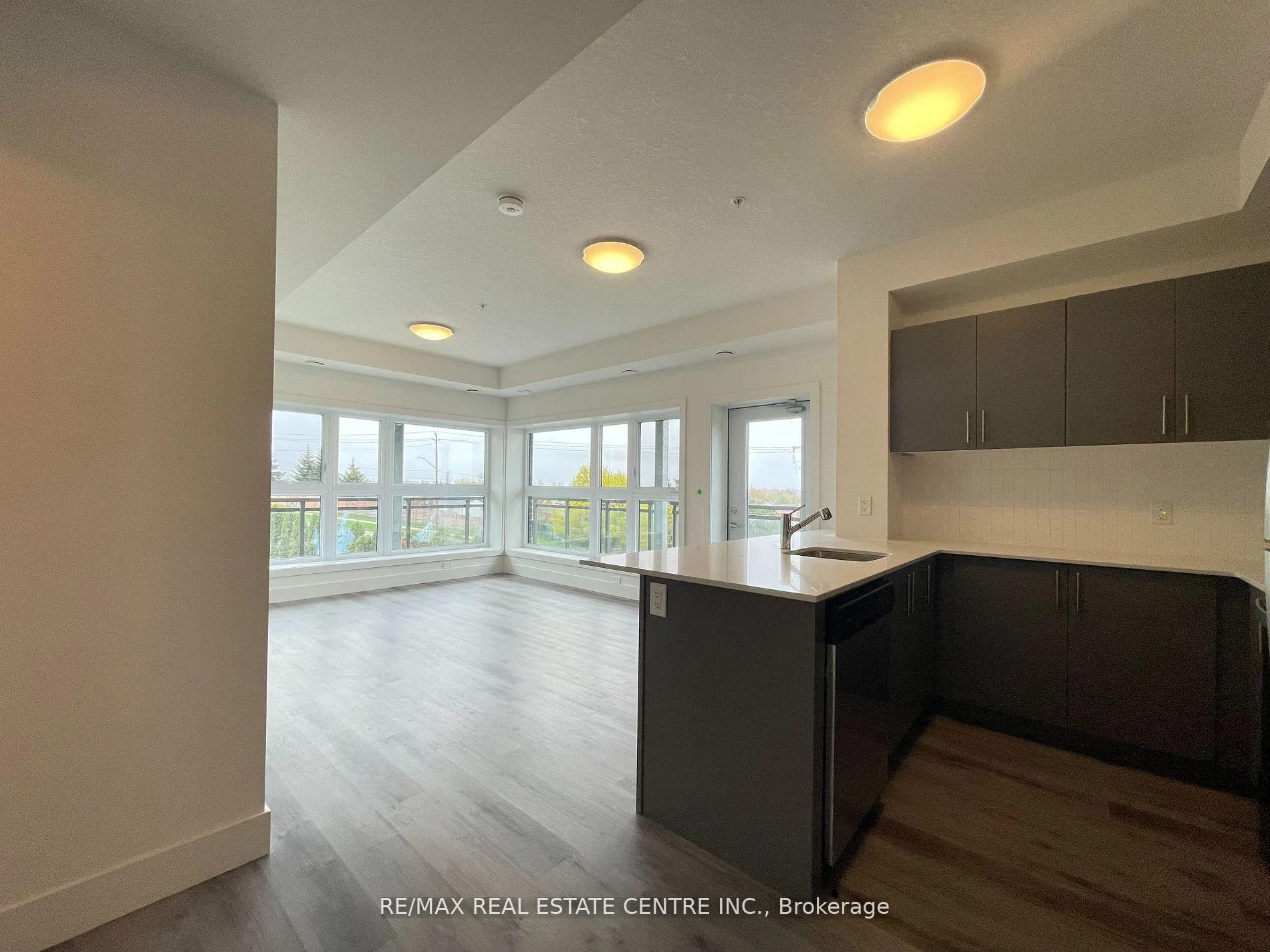 Photo 4 of Unit 314, 1201 Lackner Place, Kitchener — HOMEH