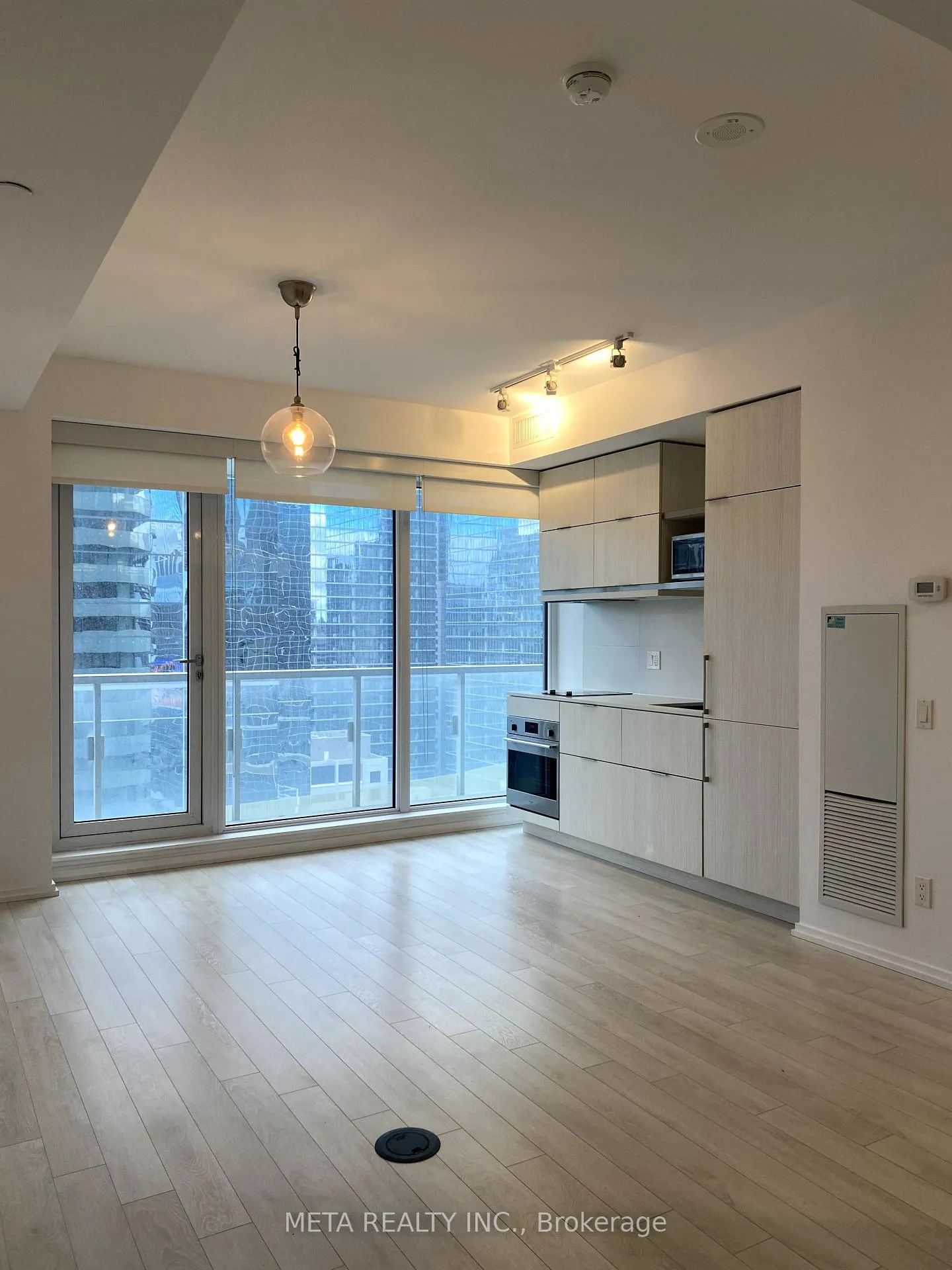 Front of Unit 1808, 197 Yonge Street