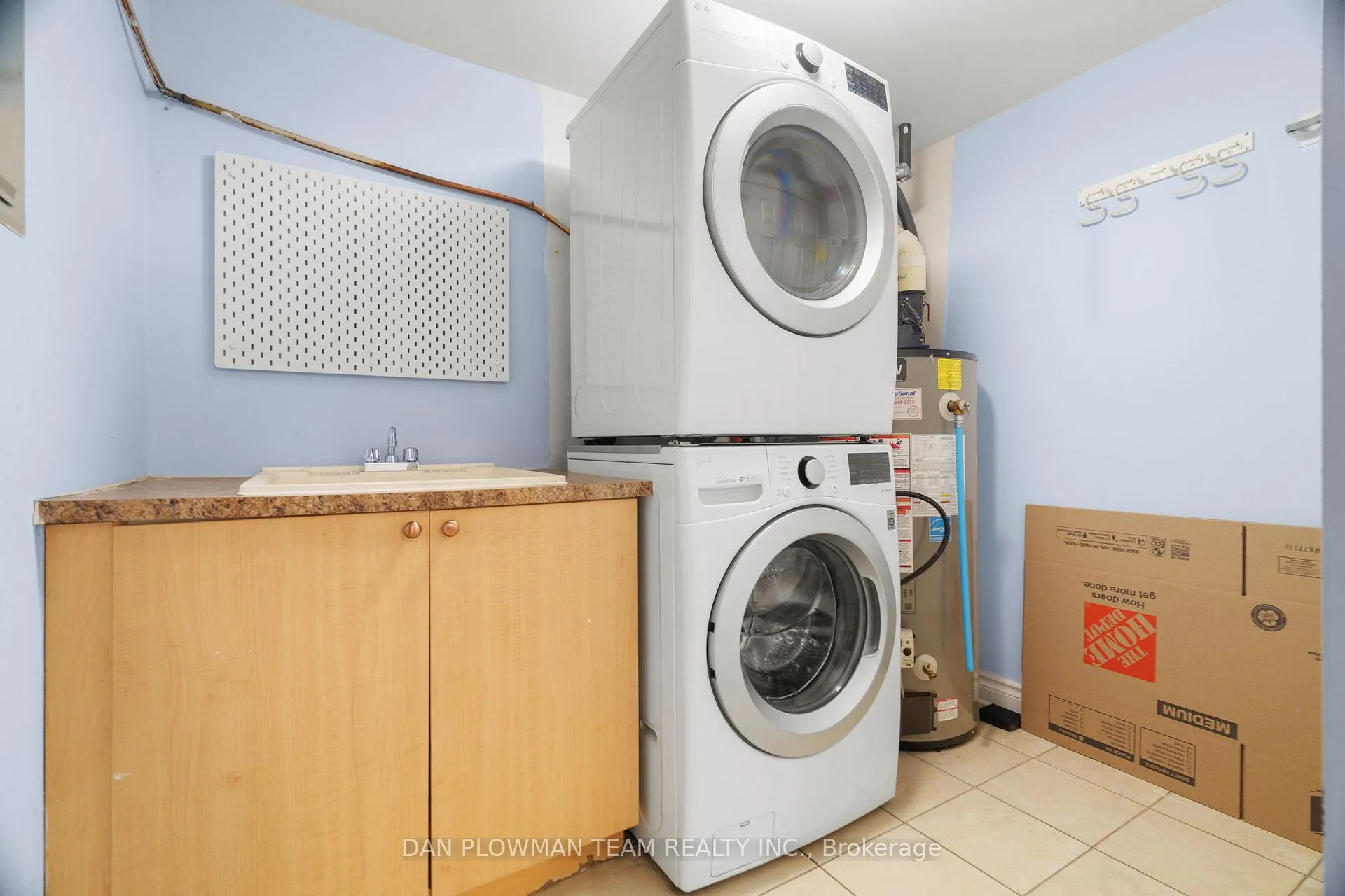 Photo 11 of Unit 201, 7428 Markham Road, Markham, Middlefield — HOMEH