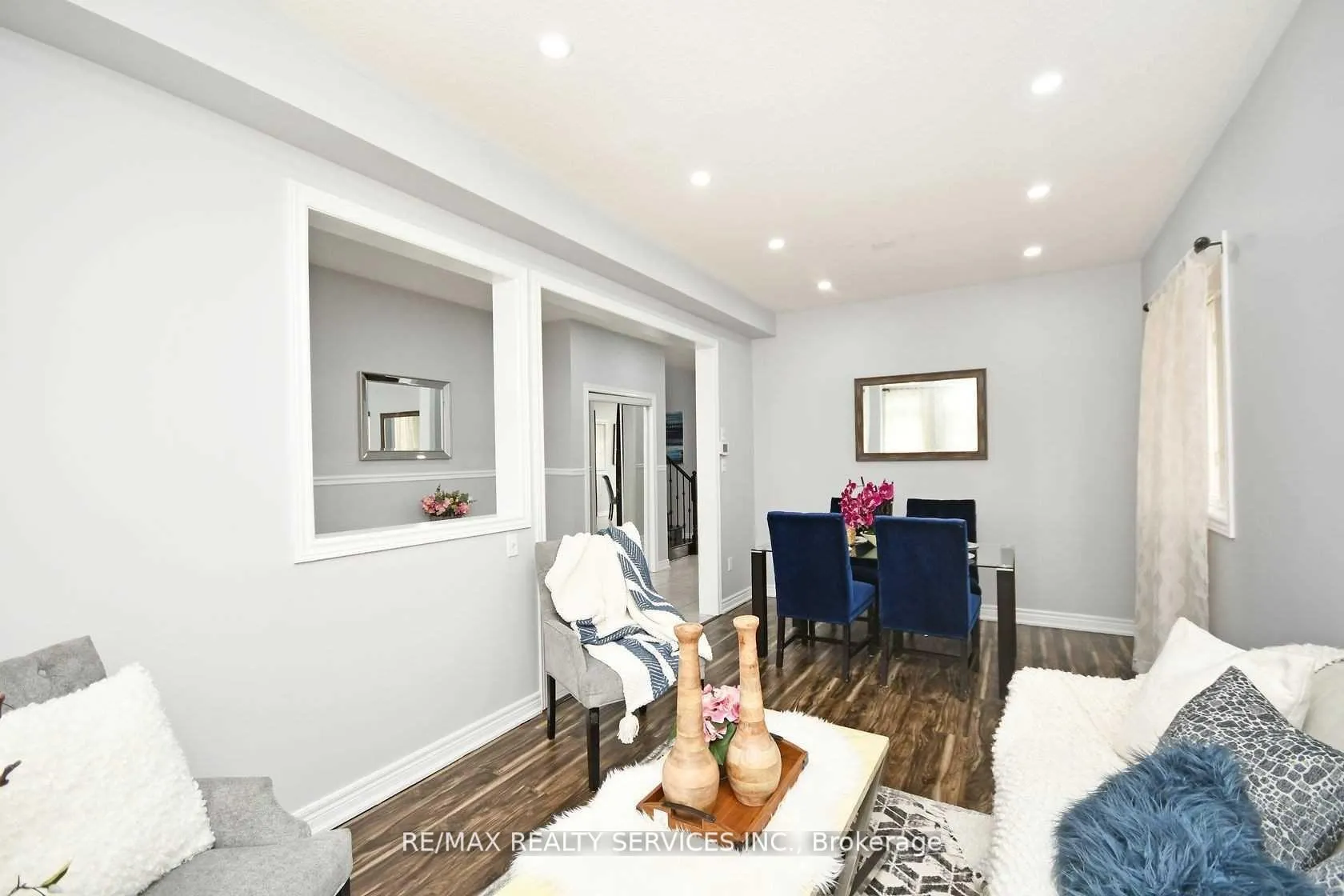 Photo 8 of 17 Eagle Plains (UPPER) Drive, Brampton, Sandringham-Wellington — HOMEH