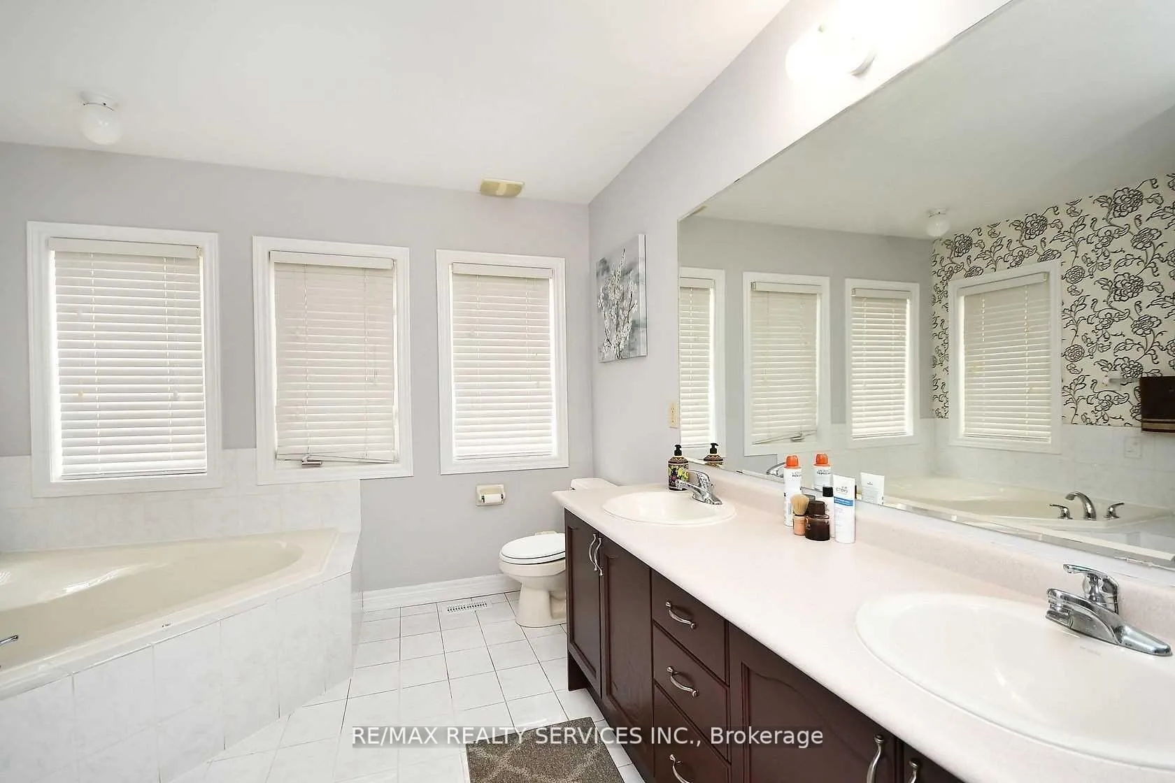 Photo 17 of 17 Eagle Plains (UPPER) Drive, Brampton, Sandringham-Wellington — HOMEH