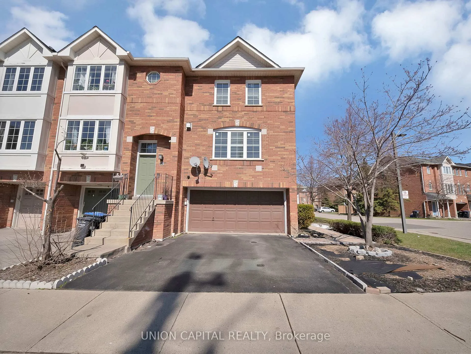 Photo 3 of Unit 59, 80 Acorn Place, Mississauga, Hurontario — HOMEH