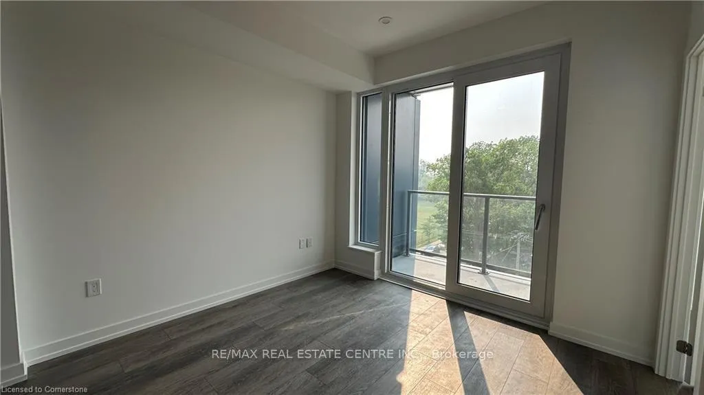Photo 9 of Unit 410, 15 Wellington Street, Kitchener — HOMEH