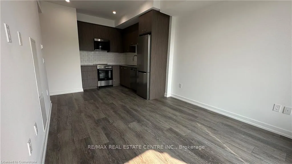 Photo 11 of Unit 410, 15 Wellington Street, Kitchener — HOMEH