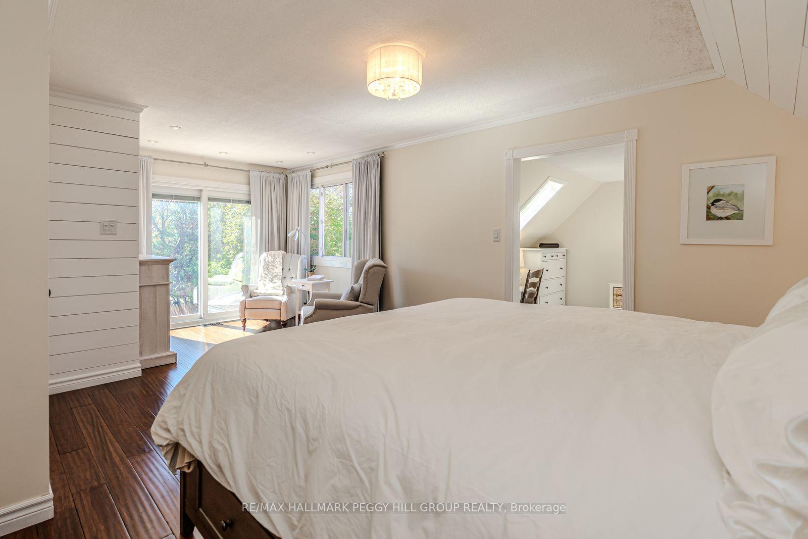 Photo 10 of 136 Oren Boulevard, Barrie, Sunnidale — HOMEH