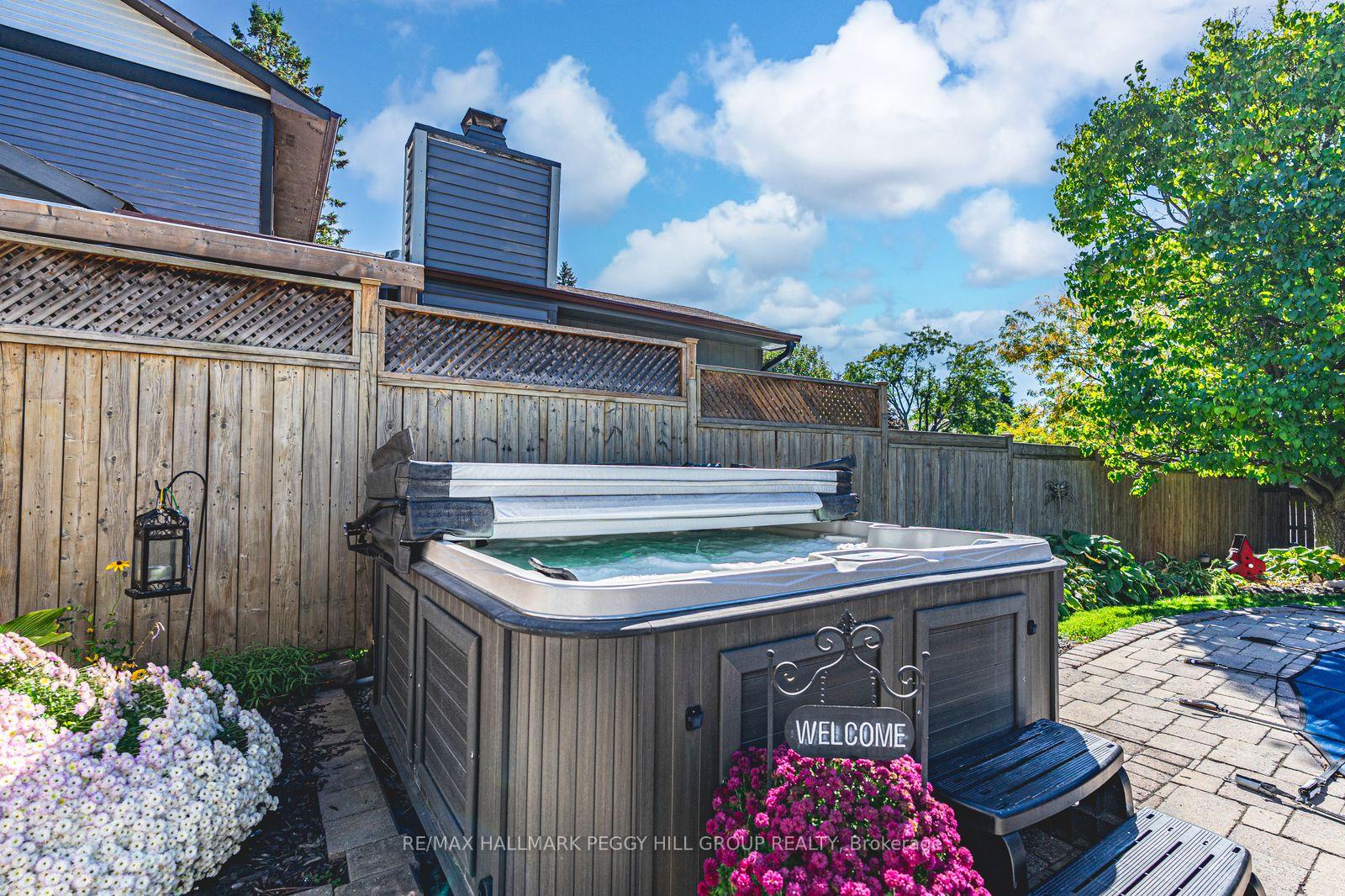 Photo 20 of 136 Oren Boulevard, Barrie, Sunnidale — HOMEH