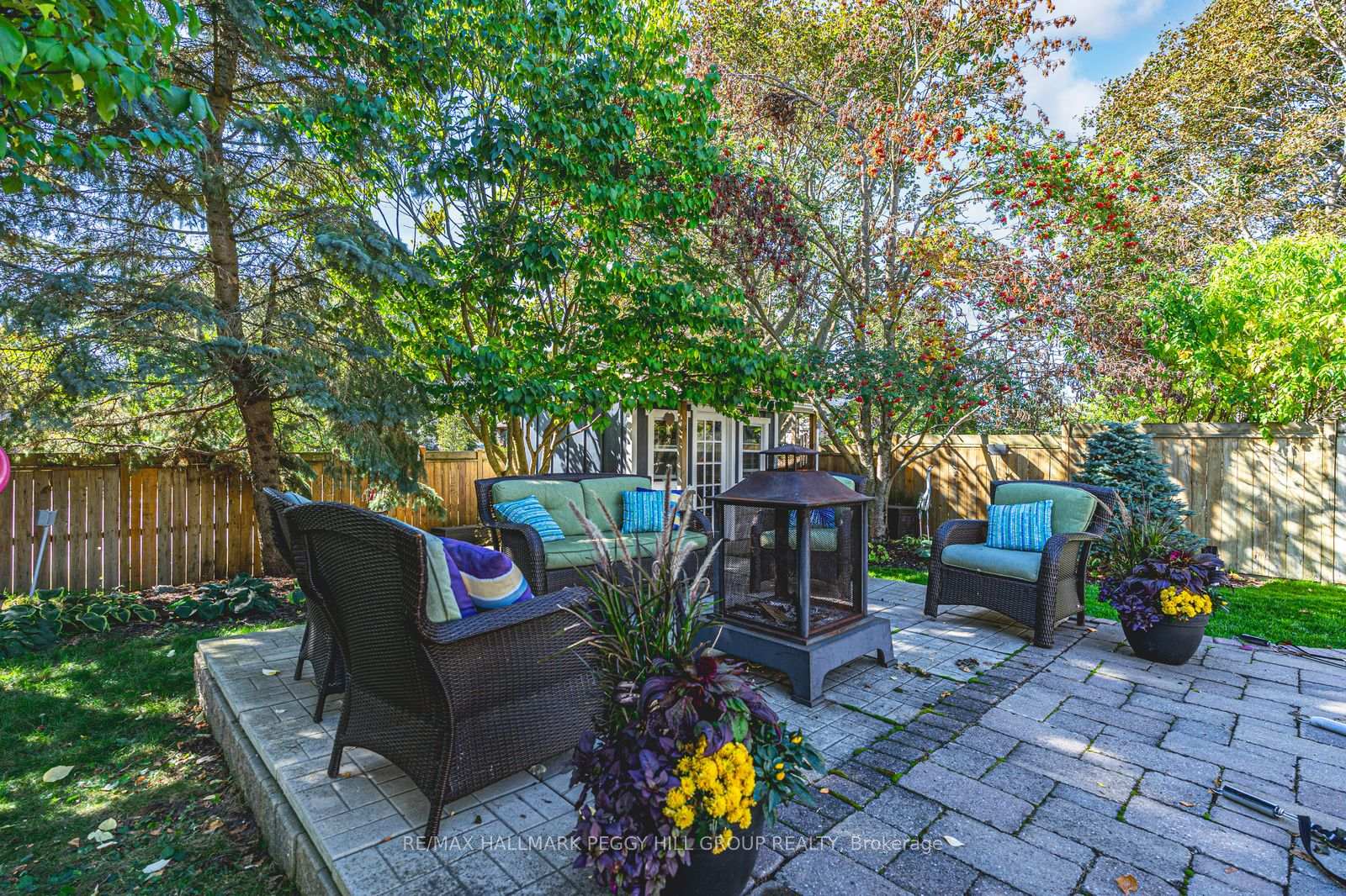 Photo 23 of 136 Oren Boulevard, Barrie, Sunnidale — HOMEH