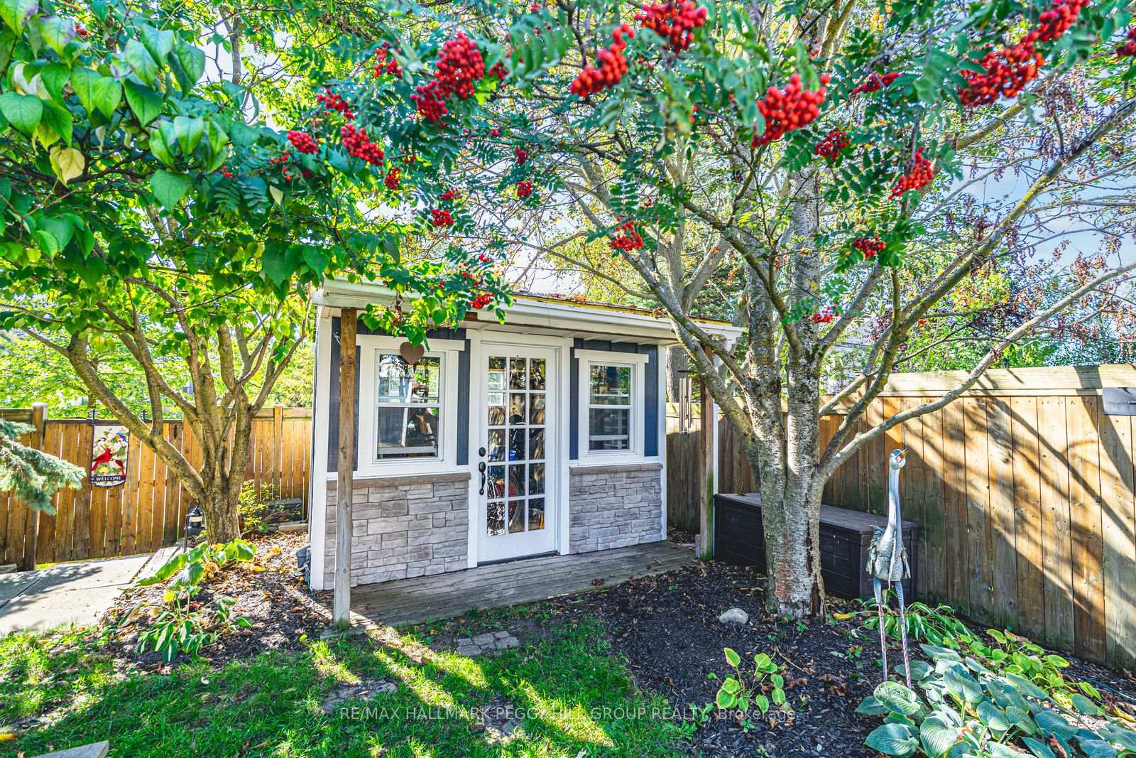 Photo 24 of 136 Oren Boulevard, Barrie, Sunnidale — HOMEH