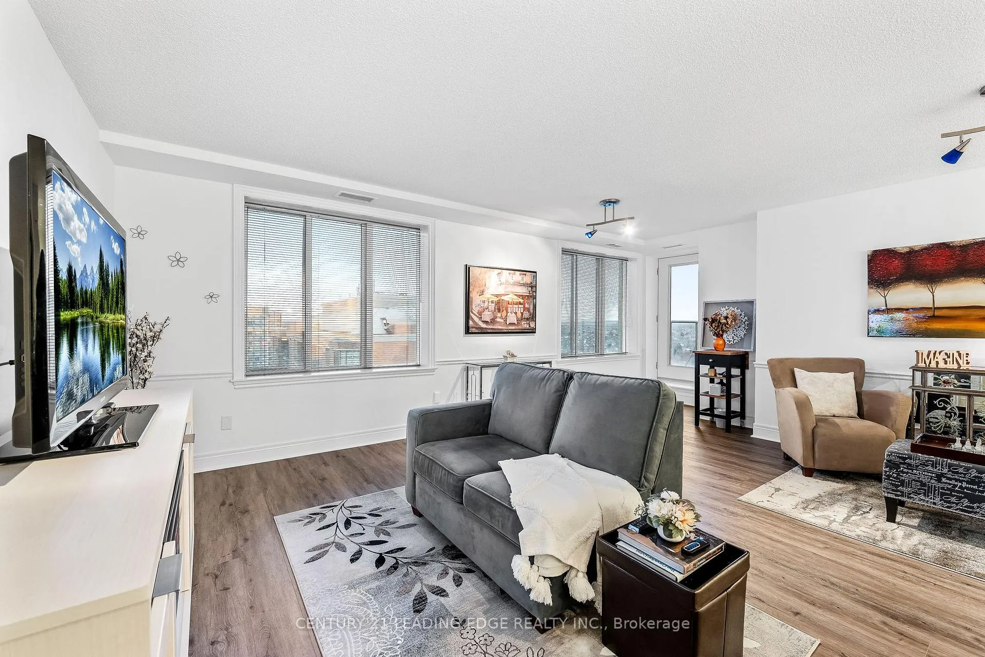 Photo 12 of Unit Ph6, 135 Pond Drive, Markham, Commerce Valley — HOMEH