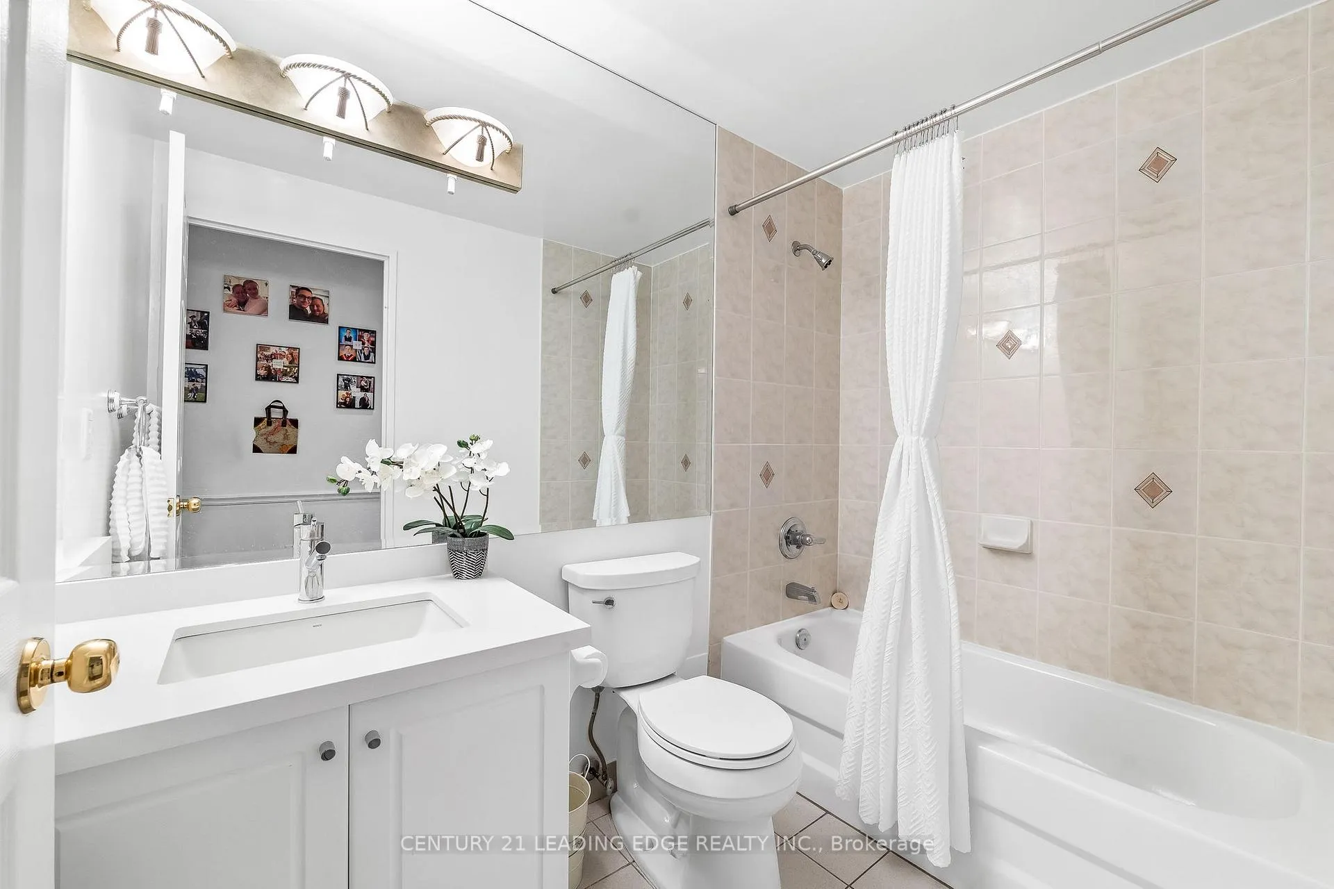 Photo 20 of Unit Ph6, 135 Pond Drive, Markham, Commerce Valley — HOMEH