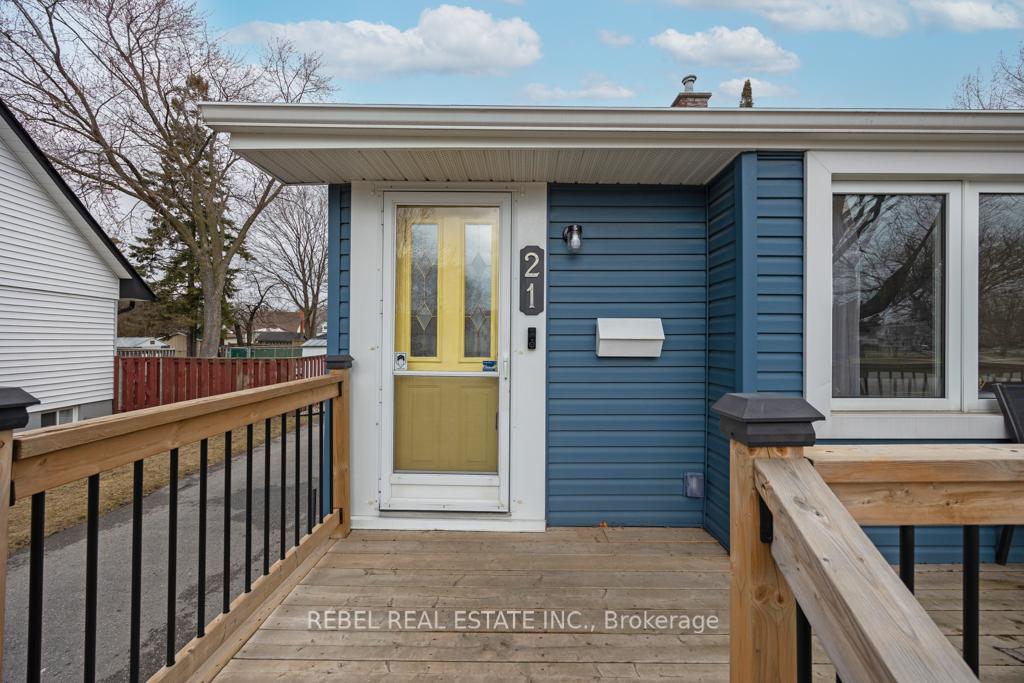 Photo 3 of 21 Woodhouse Crescent, Ajax, South East — HOMEH