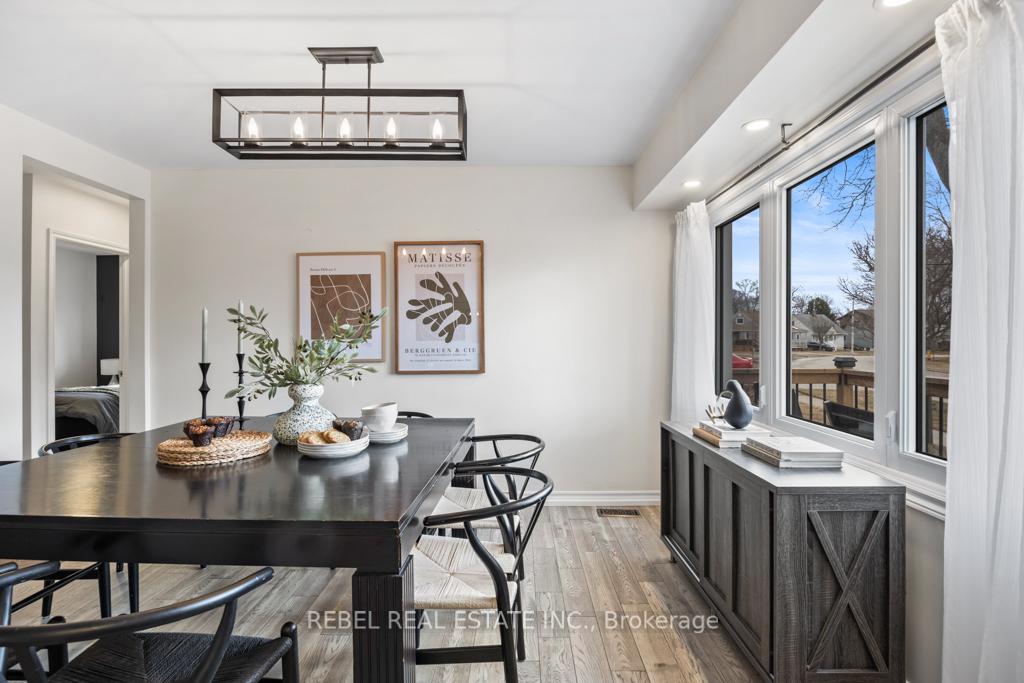 Photo 7 of 21 Woodhouse Crescent, Ajax, South East — HOMEH
