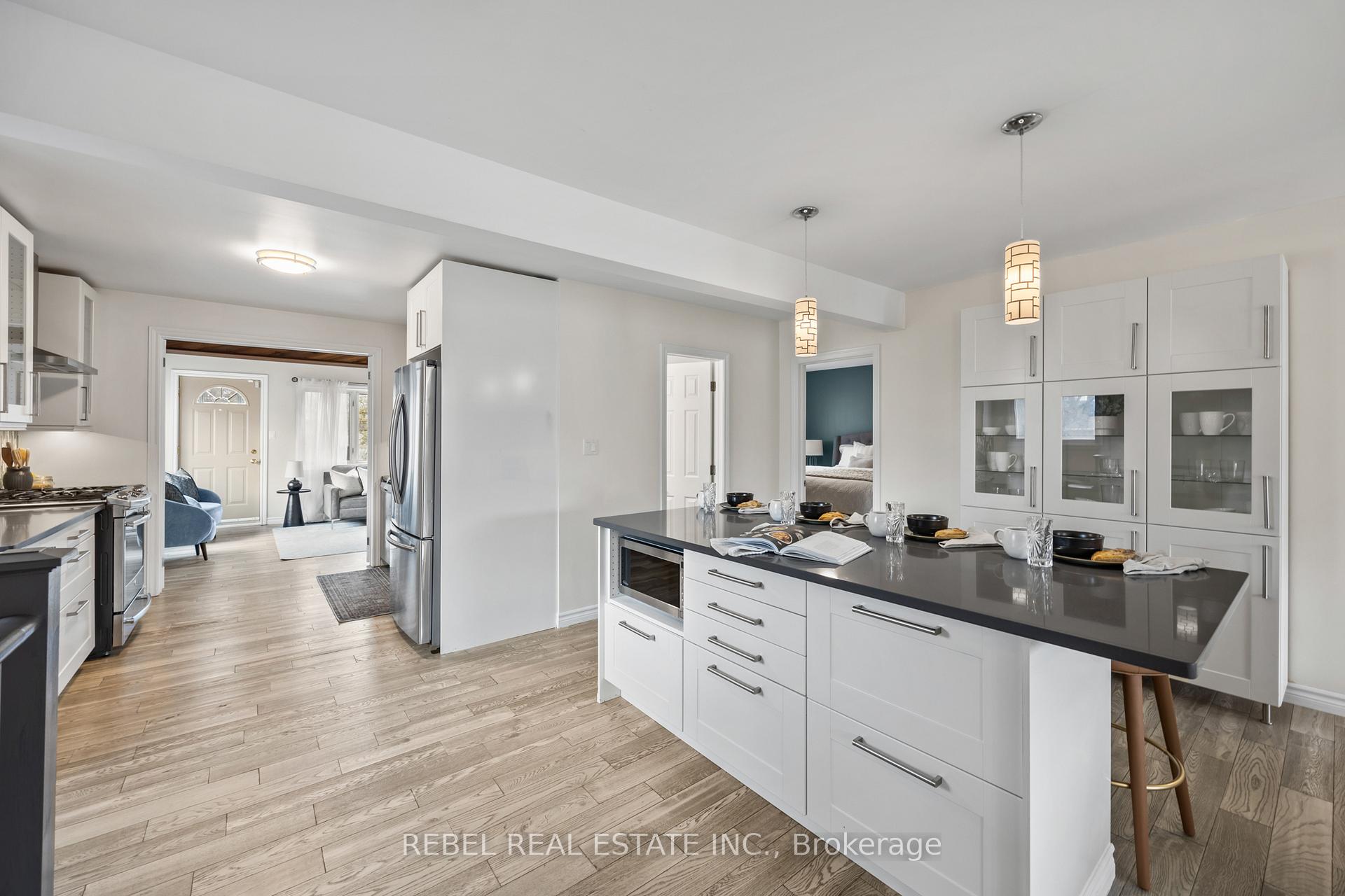 Photo 10 of 21 Woodhouse Crescent, Ajax, South East — HOMEH