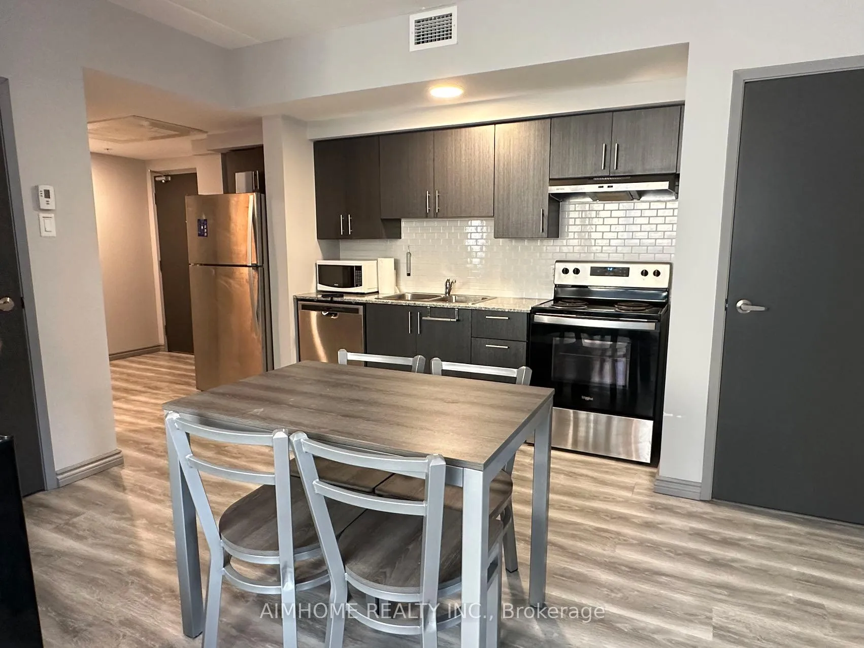 Photo 2 of Unit H607, 275 Larch Street, Waterloo — HOMEH