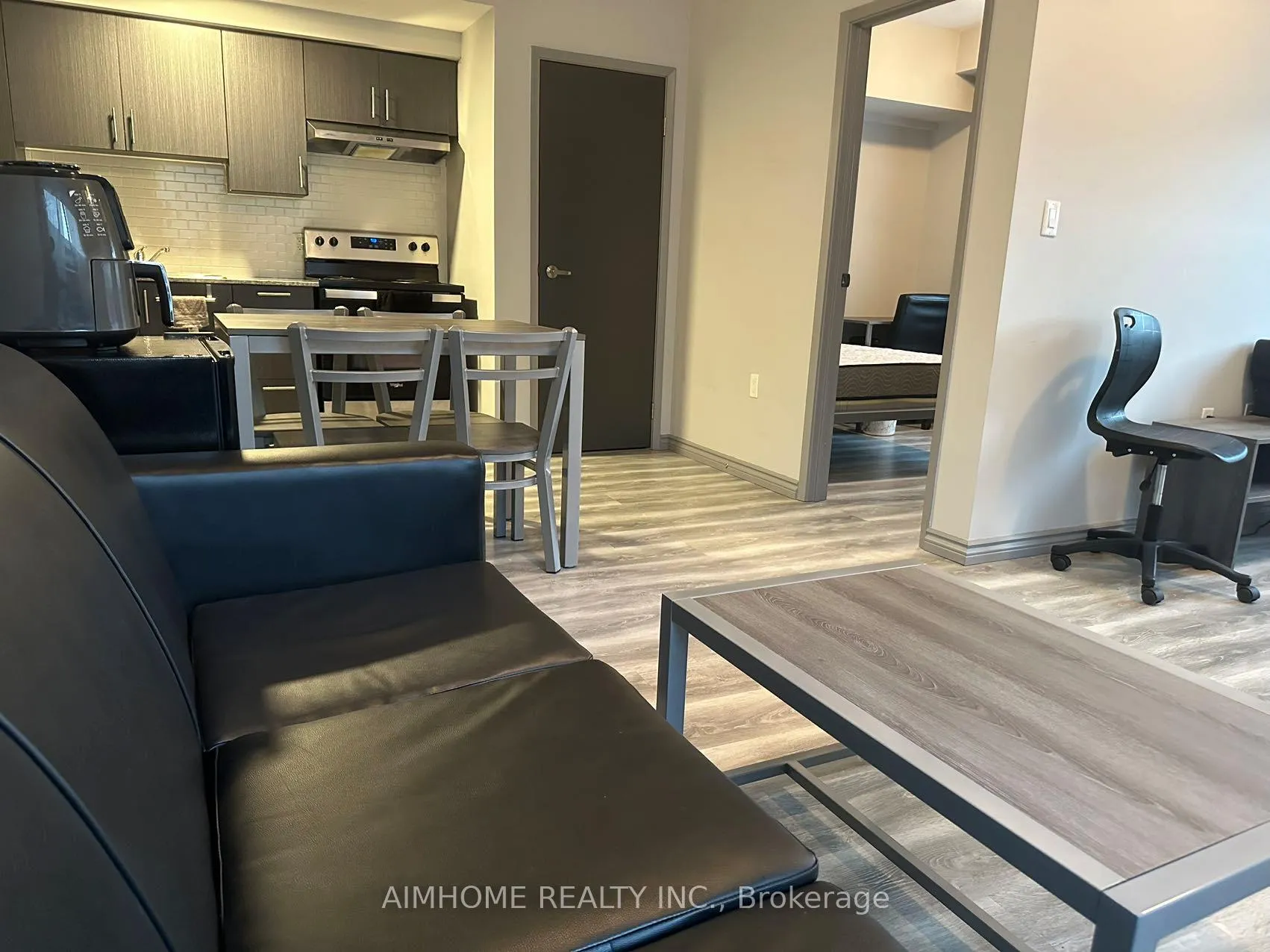 Photo 8 of Unit H607, 275 Larch Street, Waterloo — HOMEH