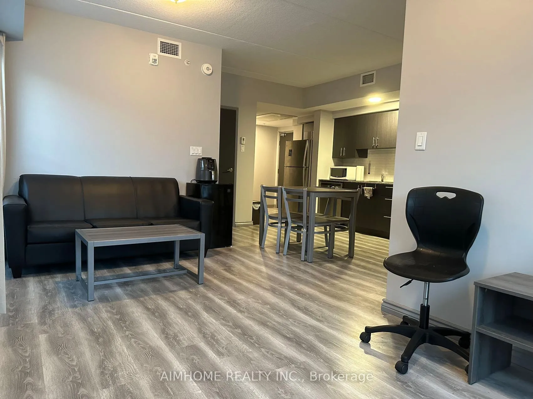 Photo 9 of Unit H607, 275 Larch Street, Waterloo — HOMEH