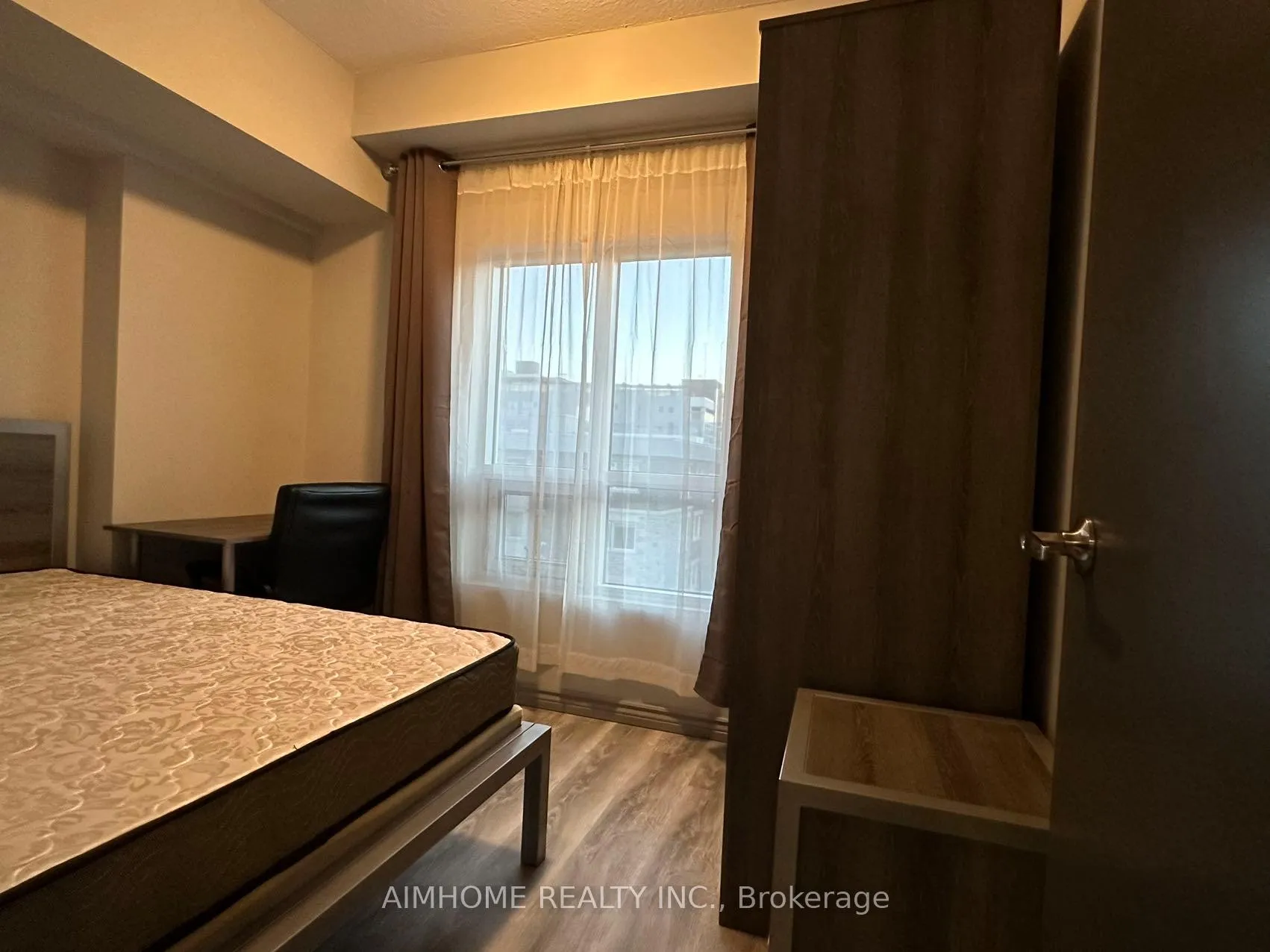 Photo 11 of Unit H607, 275 Larch Street, Waterloo — HOMEH