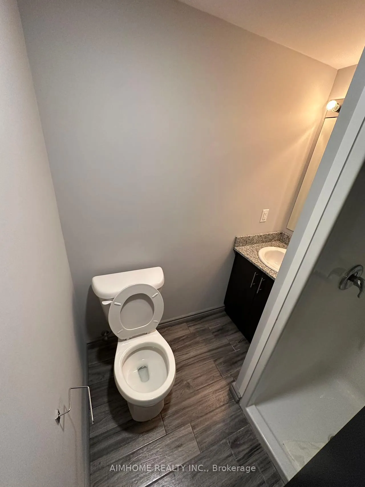 Photo 12 of Unit H607, 275 Larch Street, Waterloo — HOMEH