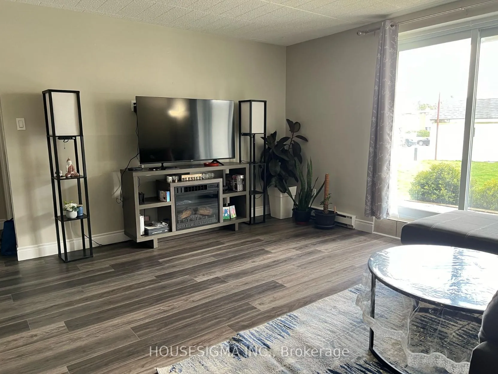 Photo 2 of Unit 108, 71 Vanier Drive, Kitchener — HOMEH