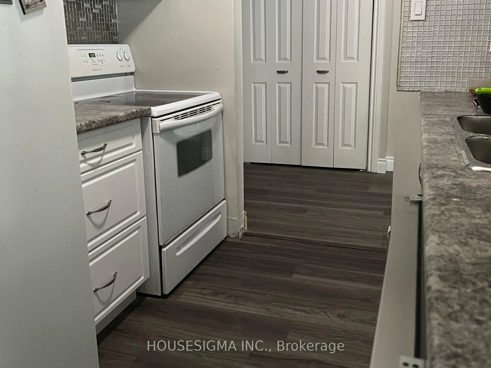 Photo 6 of Unit 108, 71 Vanier Drive, Kitchener — HOMEH