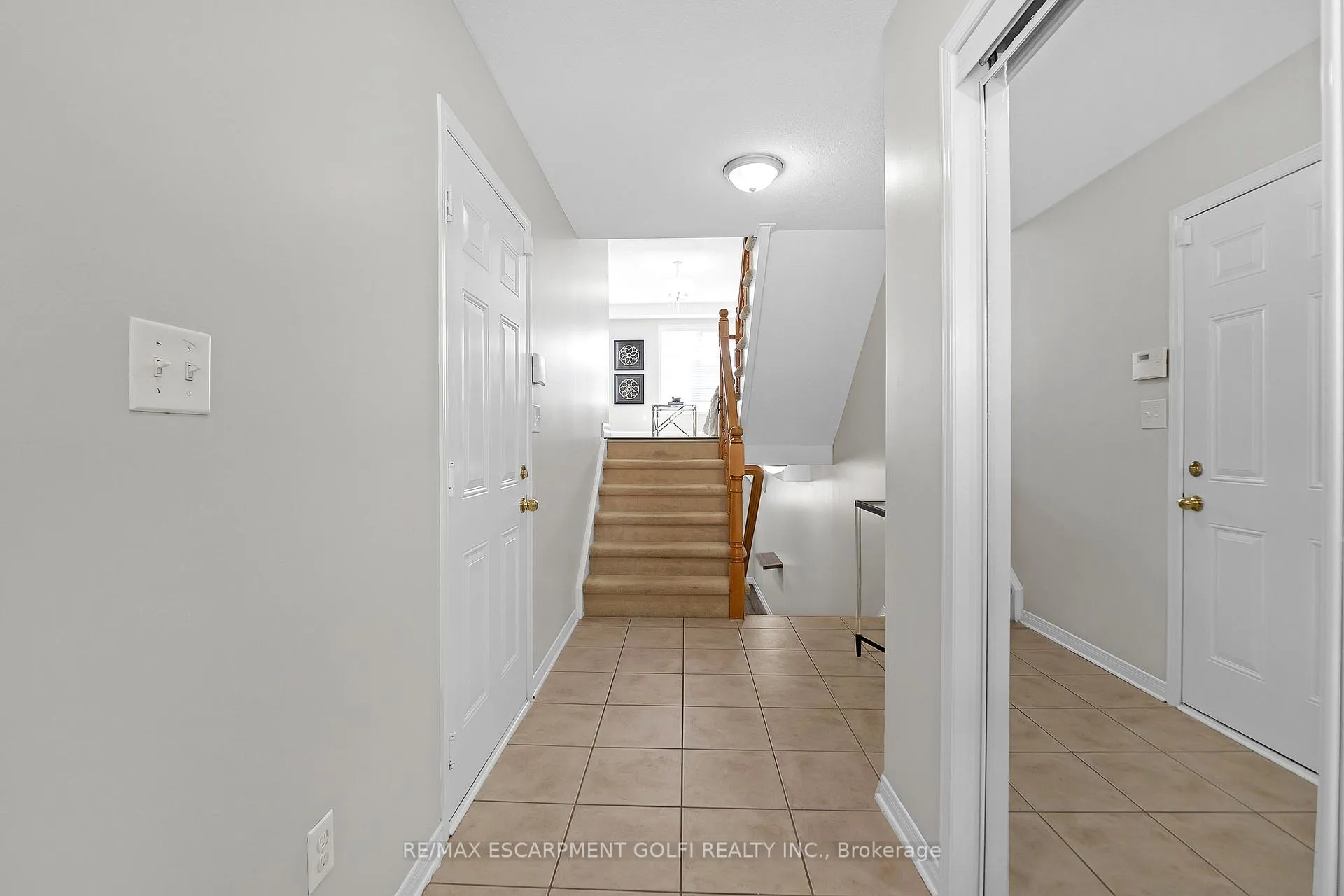Photo 7 of Unit 12, 151 Green Road, Hamilton, Corman — HOMEH