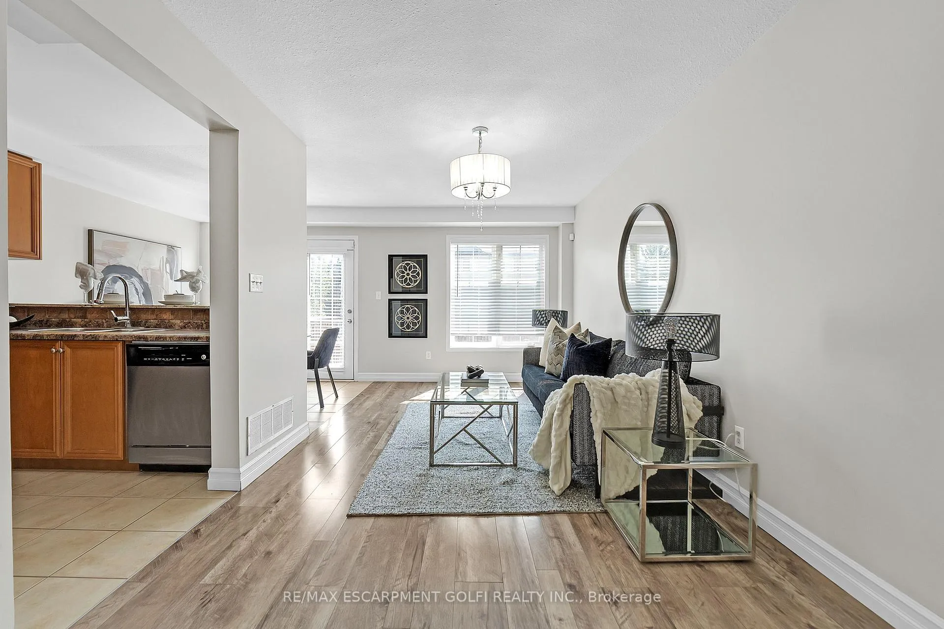 Photo 9 of Unit 12, 151 Green Road, Hamilton, Corman — HOMEH