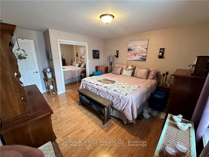 Photo 11 of 346 Thirteenth Street W, Cornwall — HOMEH
