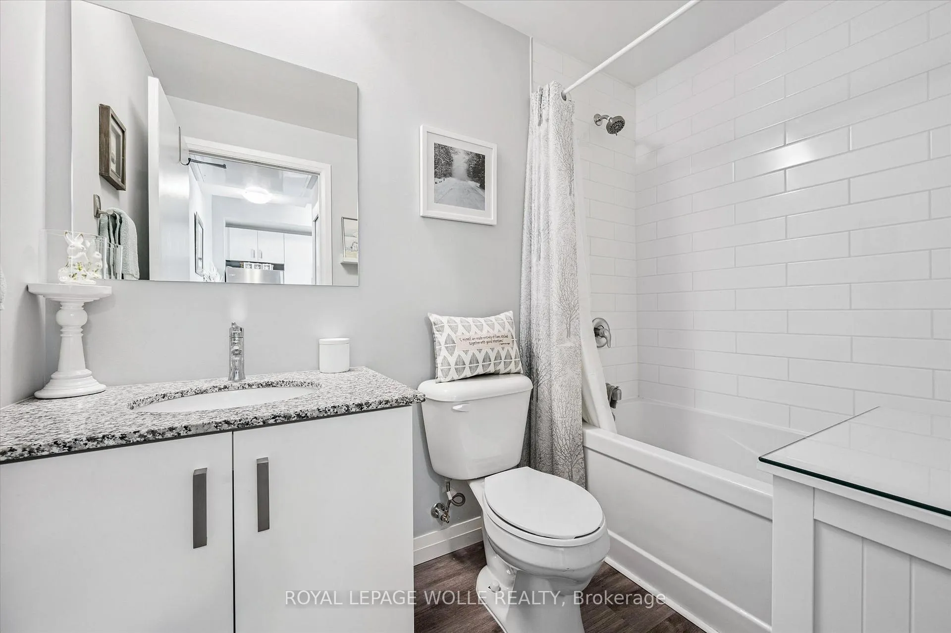 Photo 11 of Unit 416, 108 Garment Street, Kitchener — HOMEH